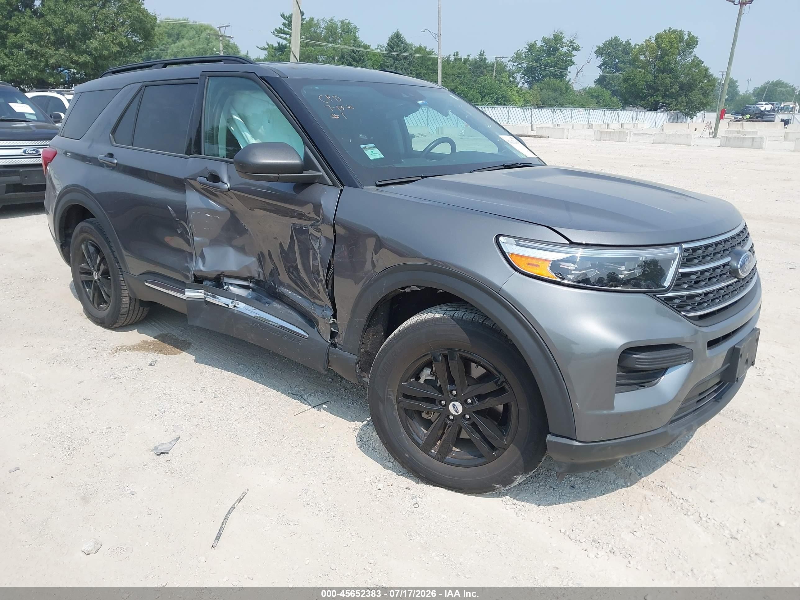 2023 Ford Explorer VIN 1FMSK8DH2PGA91397 — IAAI salvage auction photo