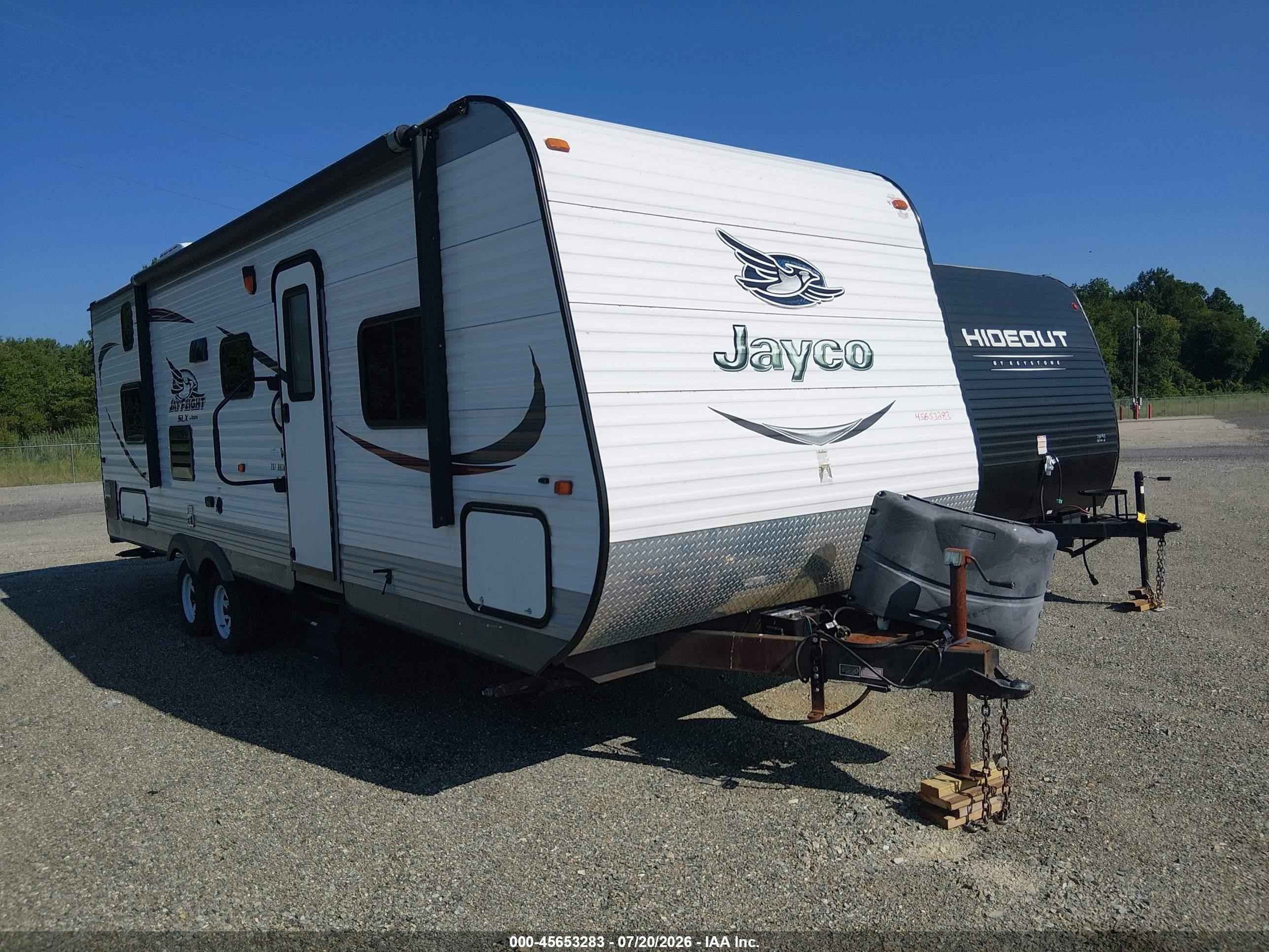2015 Jayco Jay Flight VIN 1UJBJ0BNXF17W0759 IAAI salvage auction — Top/Roof, Salvage (Delaware), sold $1,750 on 2026-09-23 (photo 1)