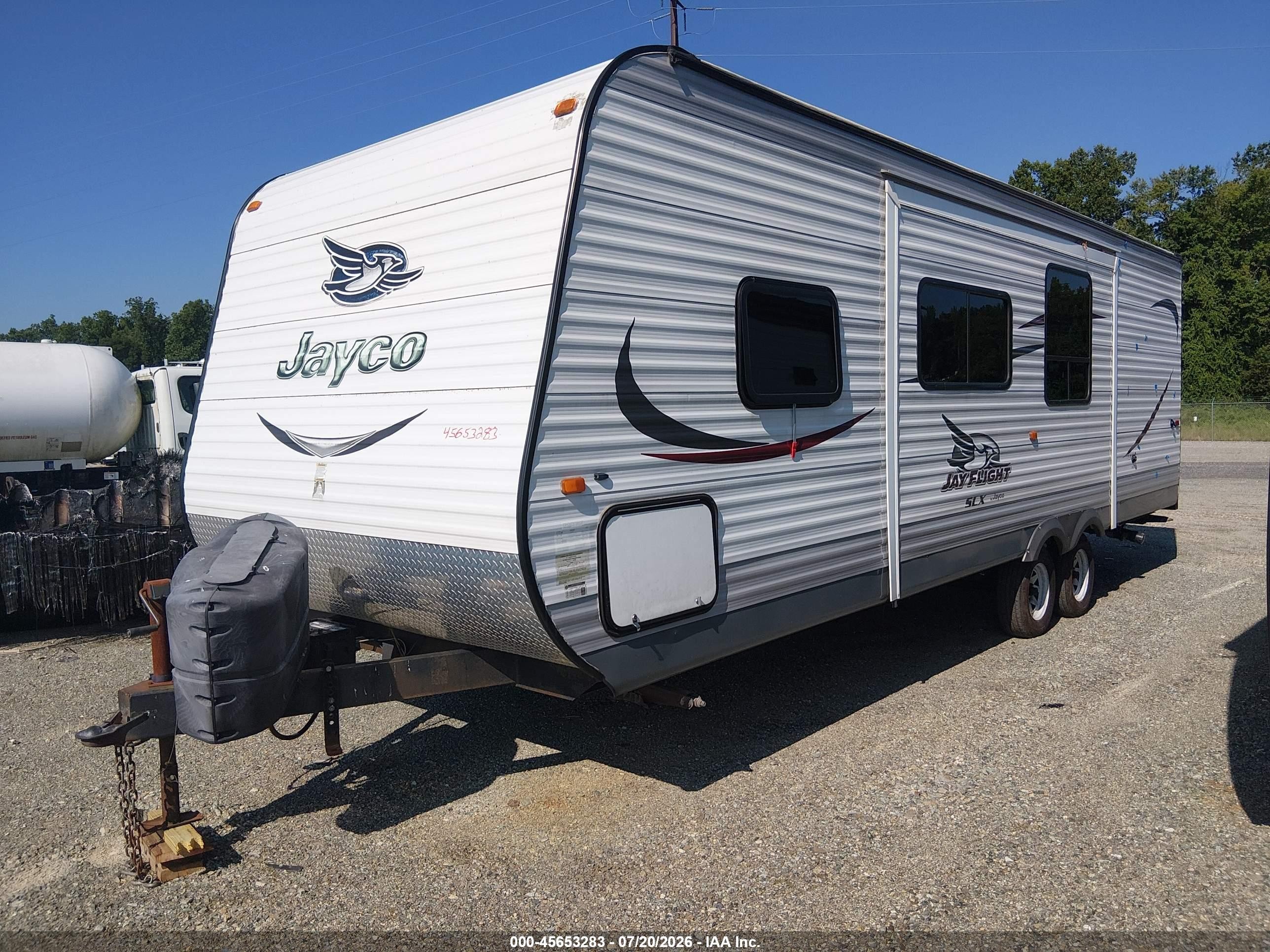 2015 Jayco Jay Flight VIN 1UJBJ0BNXF17W0759 IAAI salvage auction — Top/Roof, Salvage (Delaware), sold $1,750 on 2026-09-23 (photo 2)