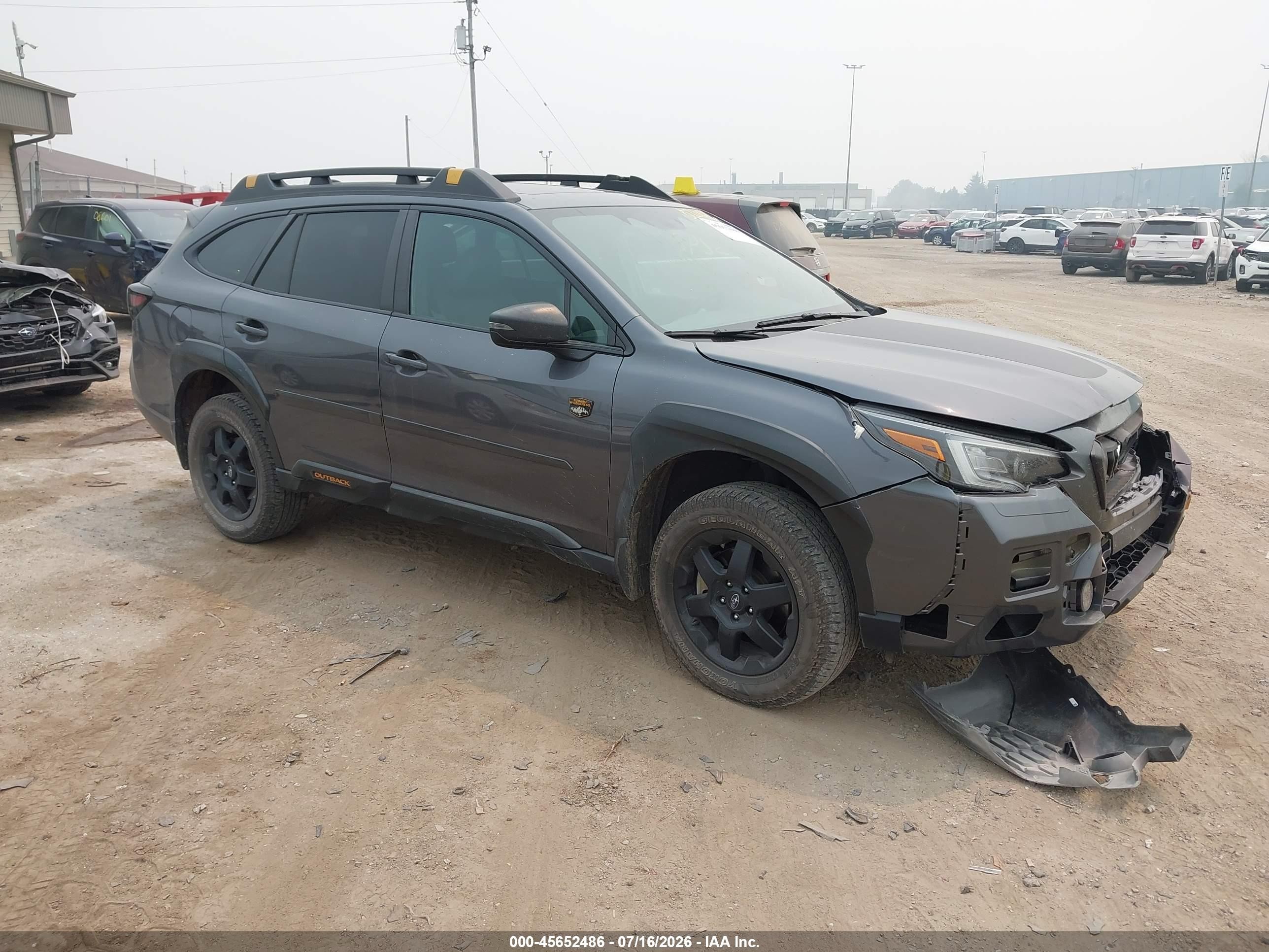 2024 Subaru Outback VIN 4S4BTGUD7R3261297 — IAAI salvage auction photo