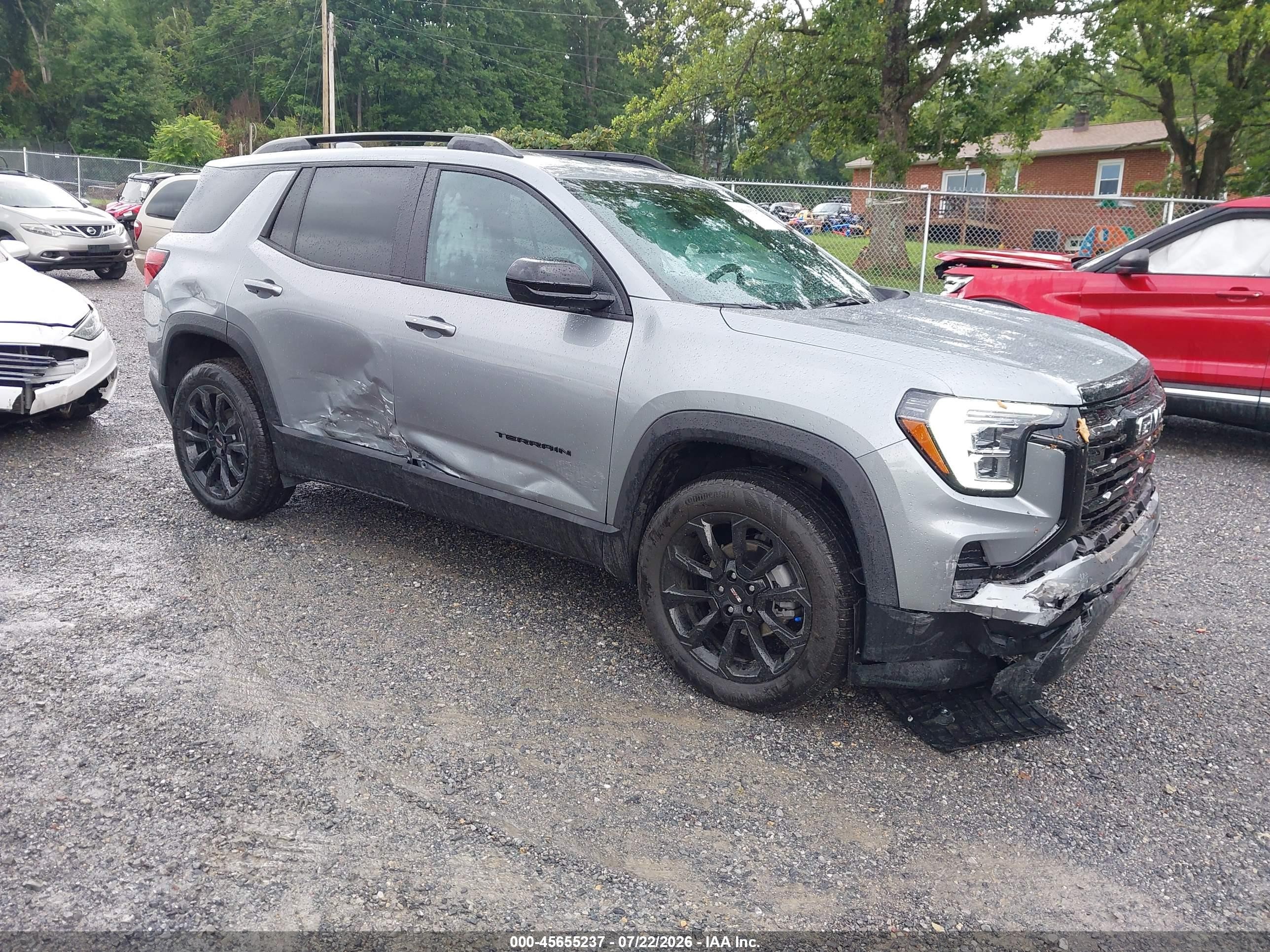 2026 GMC Terrain VIN 3GKALUEG5TL427114 — IAAI salvage auction photo