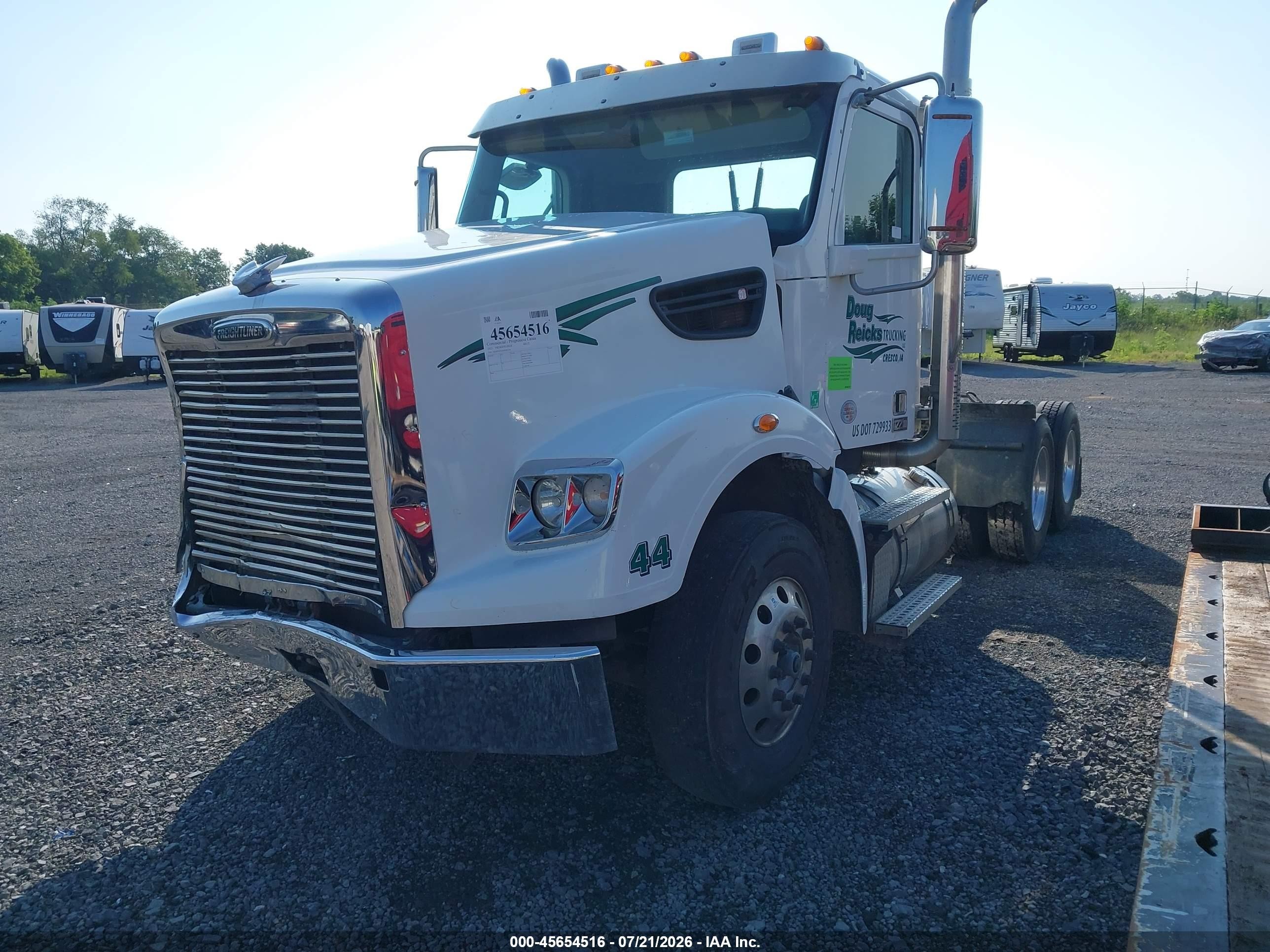 2023 Freightliner Sd122 VIN 3AKJGNDV5PDUR1520 IAAI salvage auction — Front End, Salvage (Iowa), sold $18,000 on 2026-09-09 (photo 2)