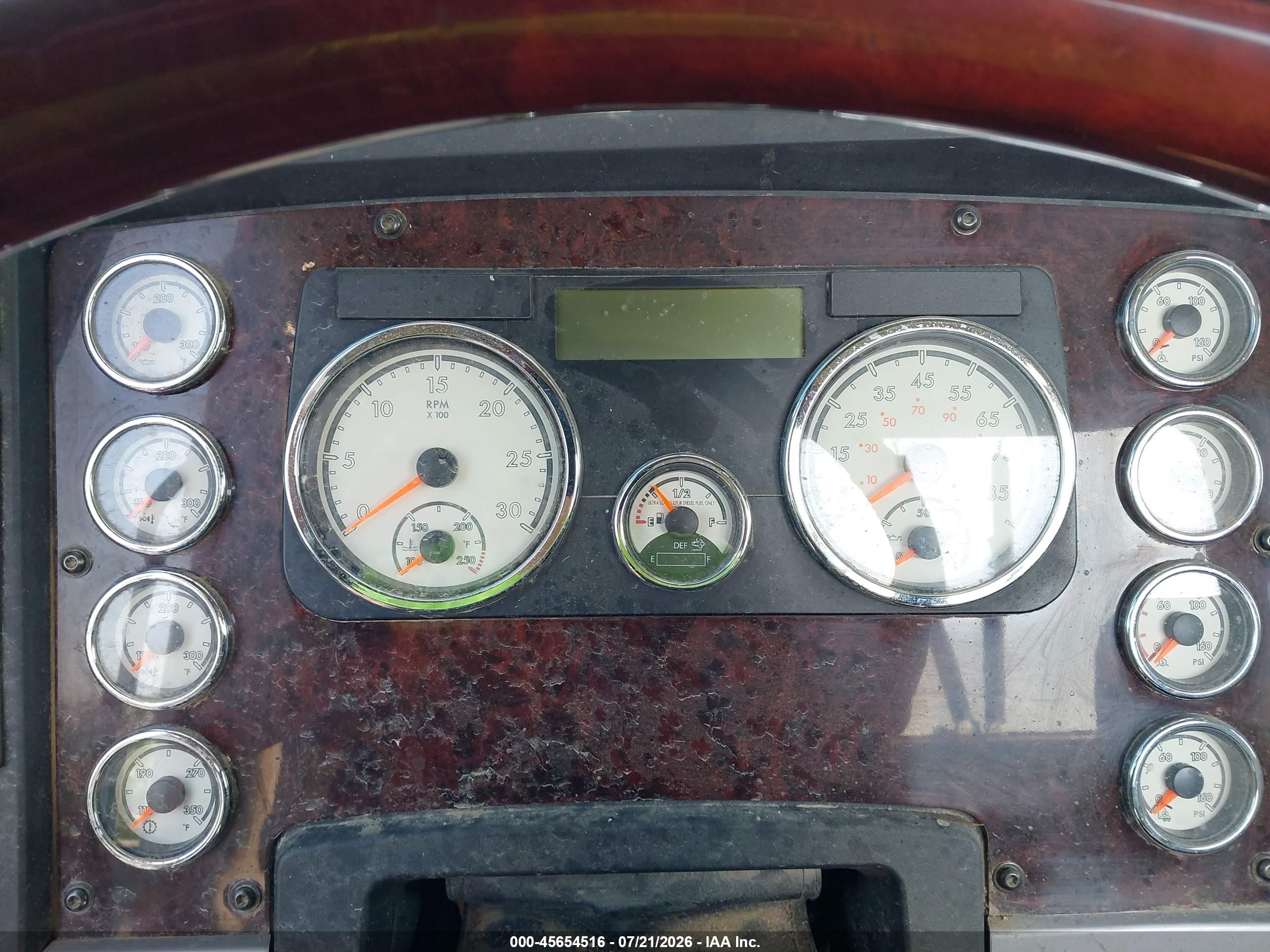 2023 Freightliner Sd122 VIN 3AKJGNDV5PDUR1520 IAAI salvage auction — Front End, Salvage (Iowa), sold $18,000 on 2026-09-09 (photo 5)