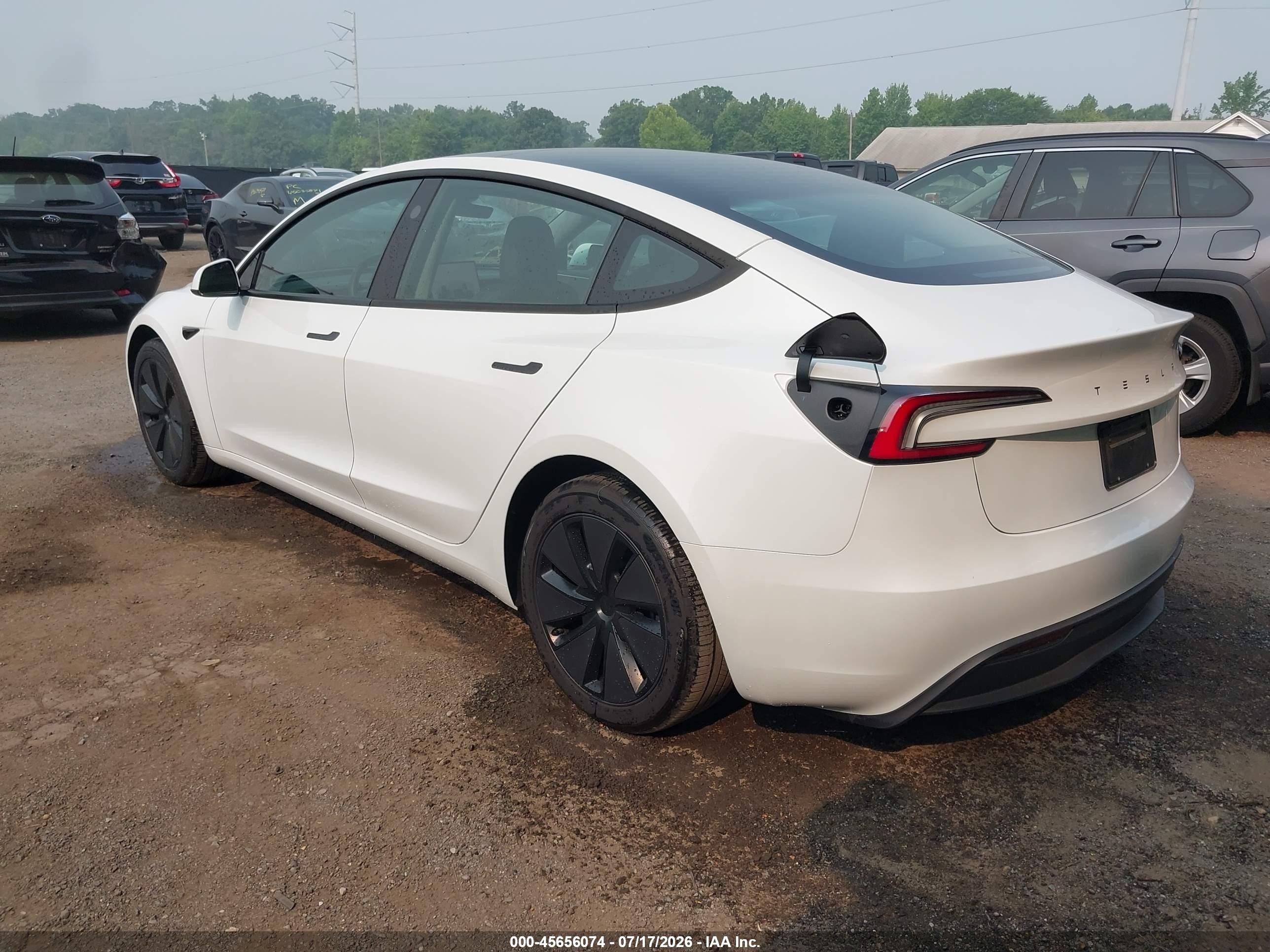 2025 Tesla Model 3 VIN 5YJ3E1EA3SF070957 IAAI salvage auction — Front End, Salvage - Greater Than 75% (Maryland), sold $16,700 on 2026-08-28 (photo 3)
