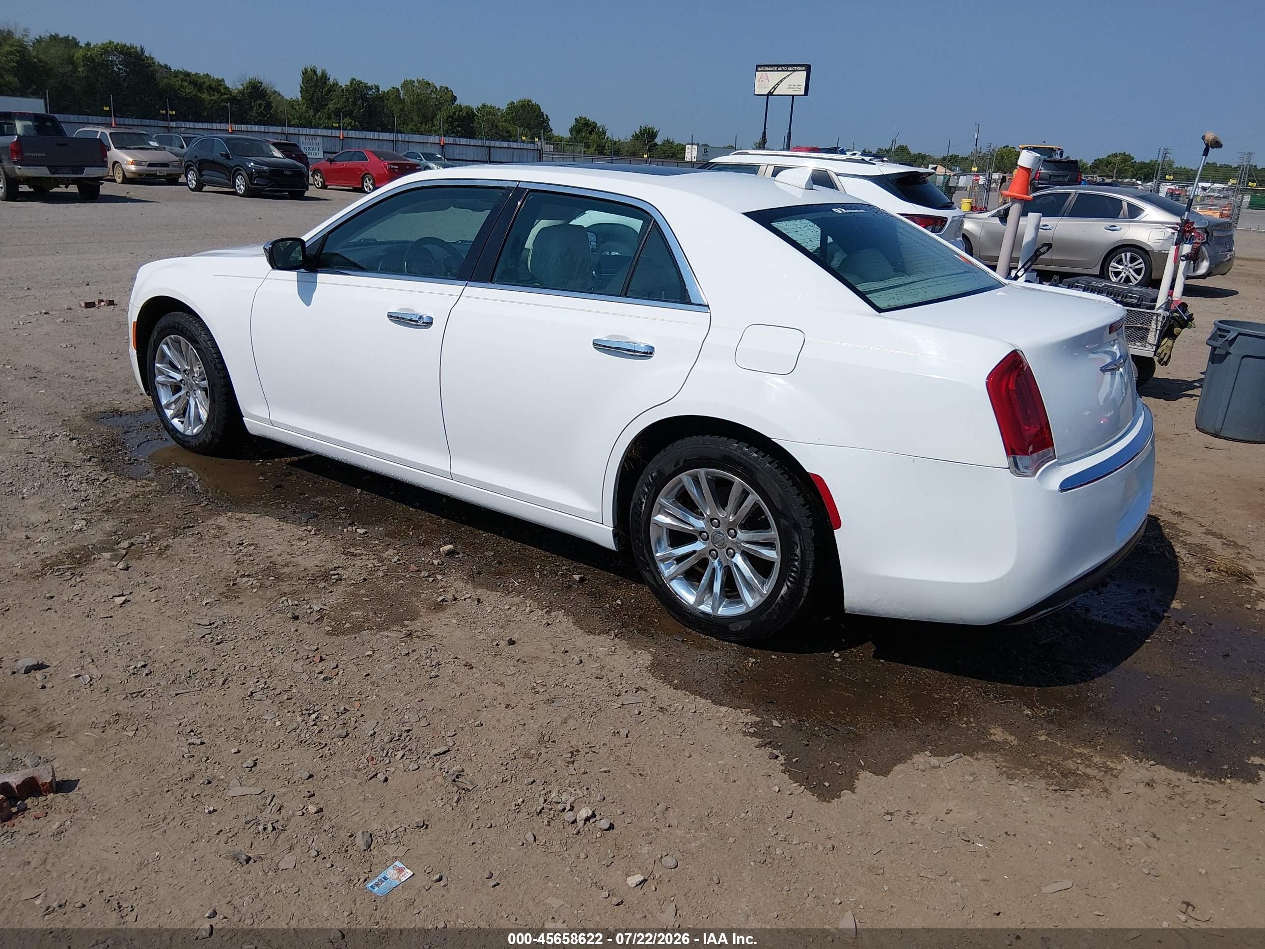 2016 Chrysler 300c VIN 2C3CCAEG5GH294604 IAAI salvage auction — Rear End, Clear (Arkansas), sold $2,000 on 2026-08-30 (photo 3)