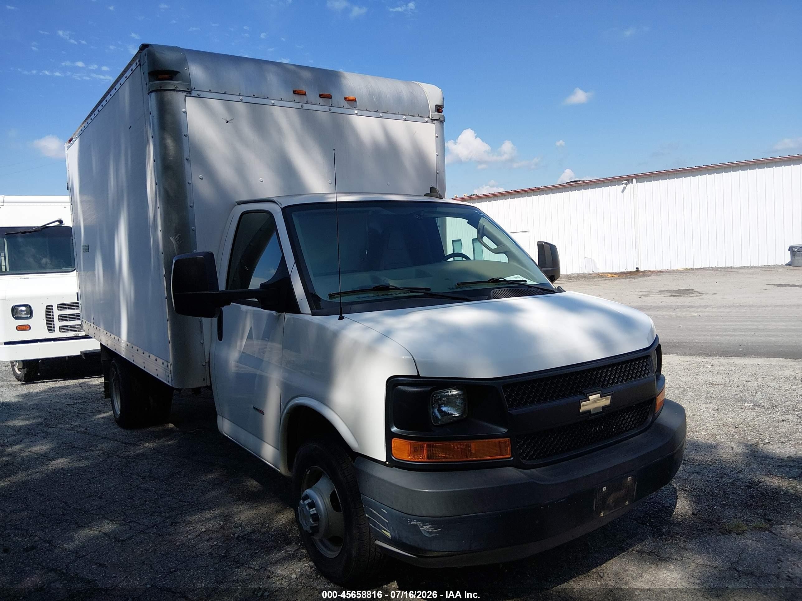 2016 Chevrolet Express 2500 VIN 1GB3GSCL1G1266050 — IAAI salvage auction photo