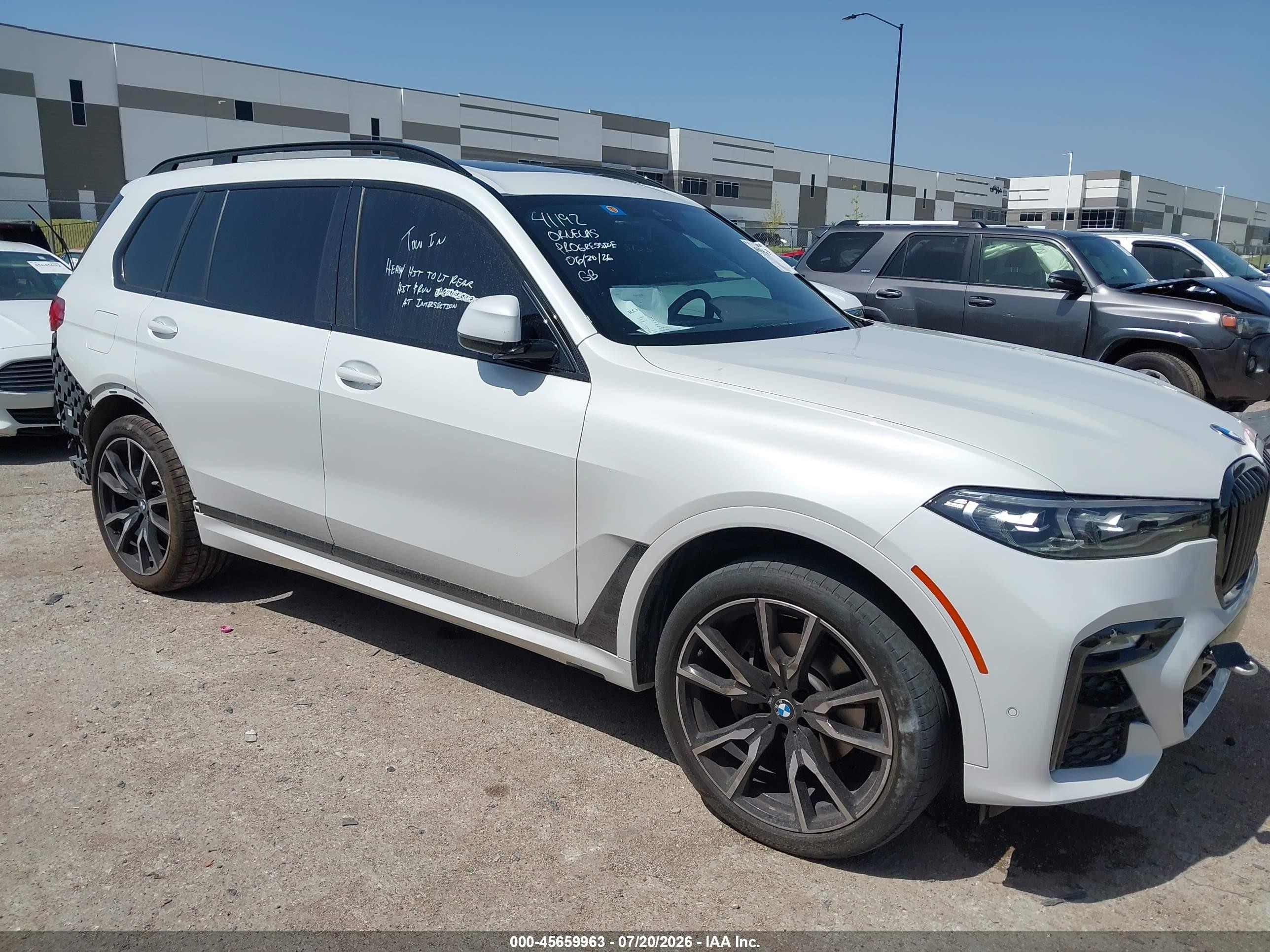 2021 BMW X7 VIN 5UXCW2C04M9H78517 — IAAI salvage auction photo