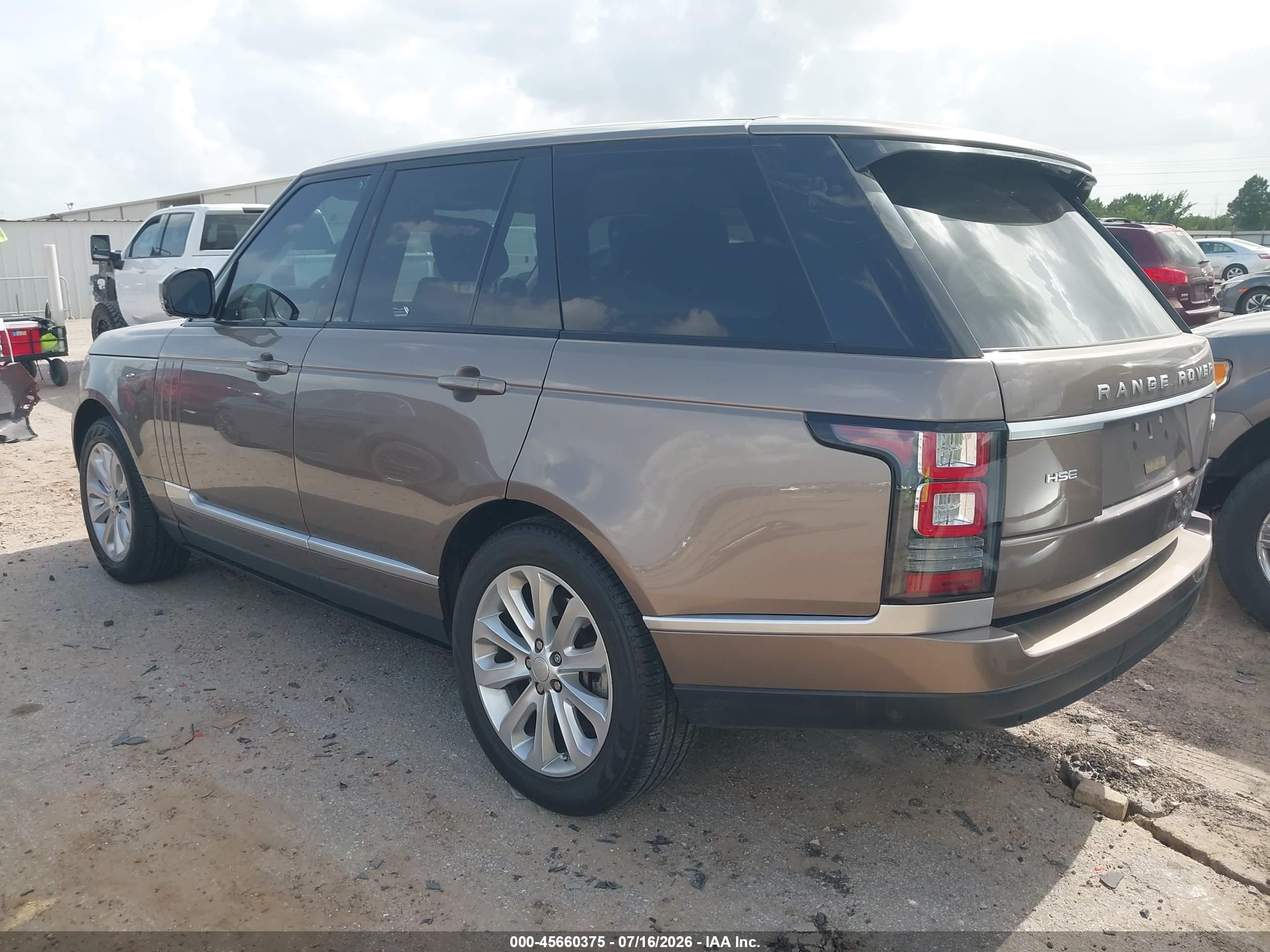 2015 Land Rover Range Rover VIN SALGS2VFXFA215446 IAAI salvage auction — Side, Original (Texas), sold $14,300 on 2026-09-13 (photo 3)