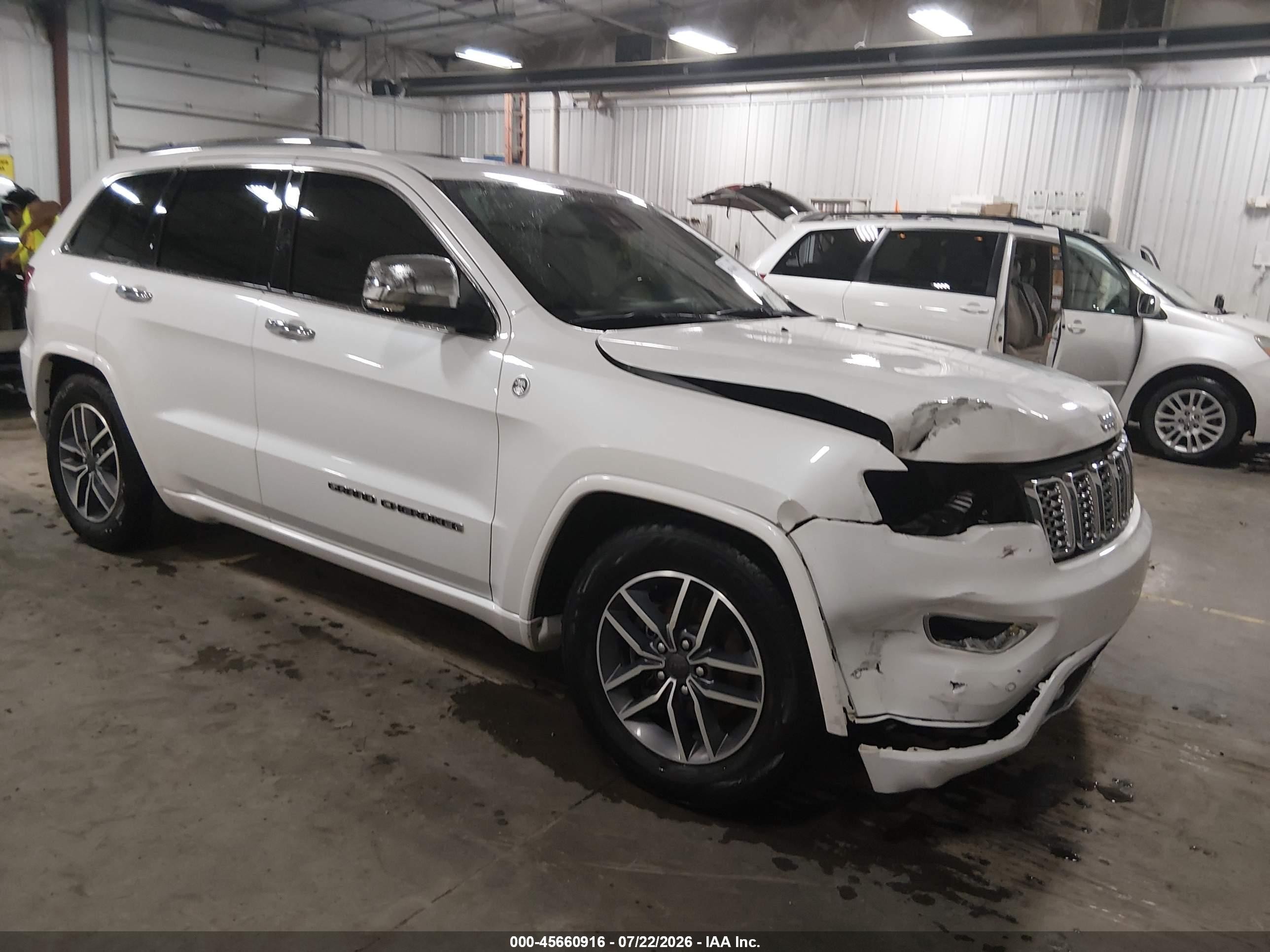 2020 Jeep Grand Cherokee VIN 1C4RJFCG2LC316048 — IAAI salvage auction photo