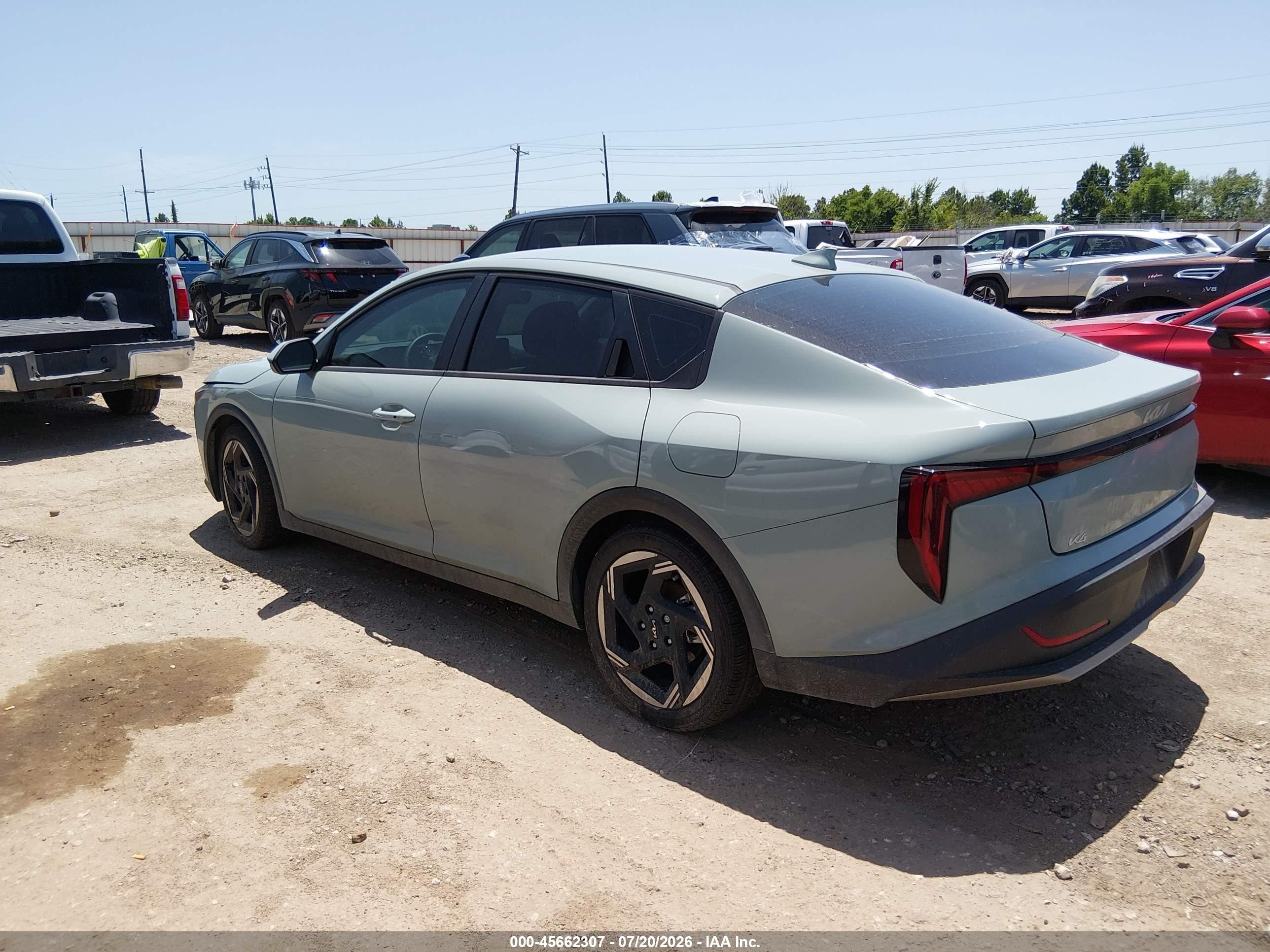 2025 Kia K4 VIN 3KPFU4DE8SE217821 IAAI salvage auction — Unknown, Salvage (Texas), sold $8,300 on 2026-10-01 (photo 3)
