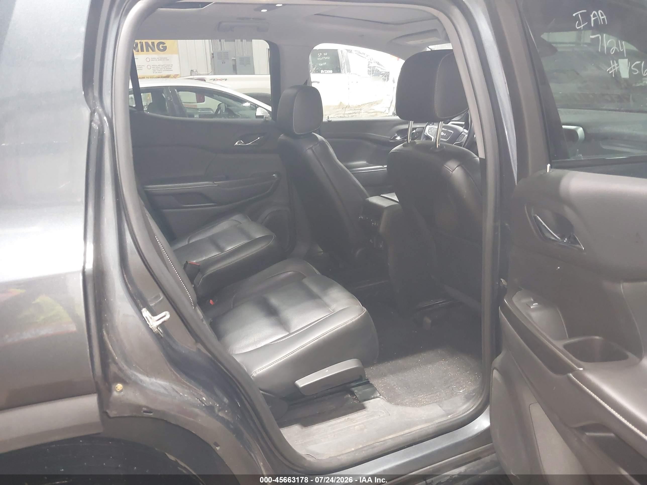 2019 GMC Acadia VIN 1GKKNULS2KZ190305 IAAI salvage auction — Front End, Salvage (Minnesota), sold $3,000 on 2026-09-12 (photo 8)
