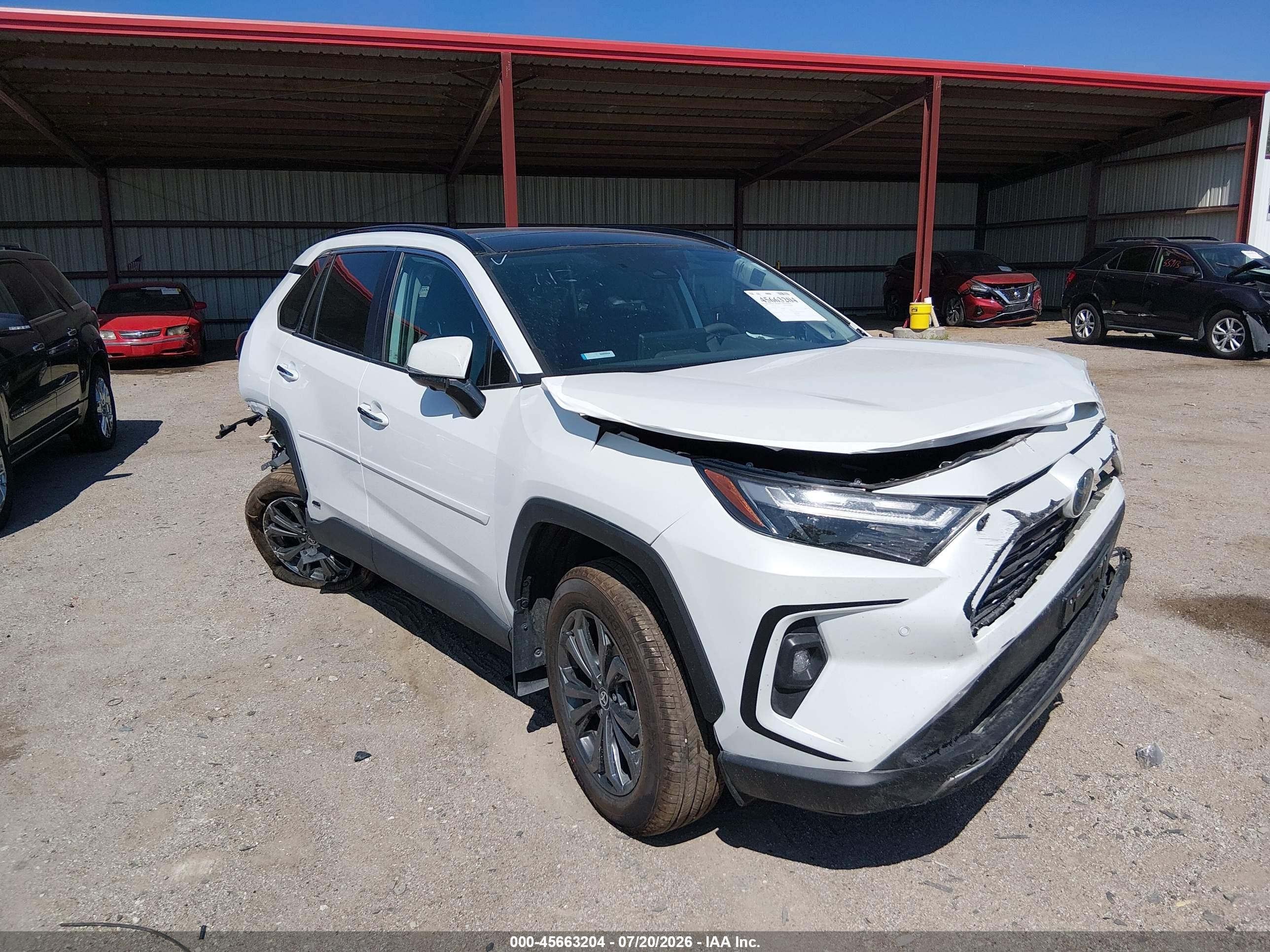 2024 Toyota RAV4 Hybrid VIN 4T3D6RFVXRU152173 — IAAI salvage auction photo