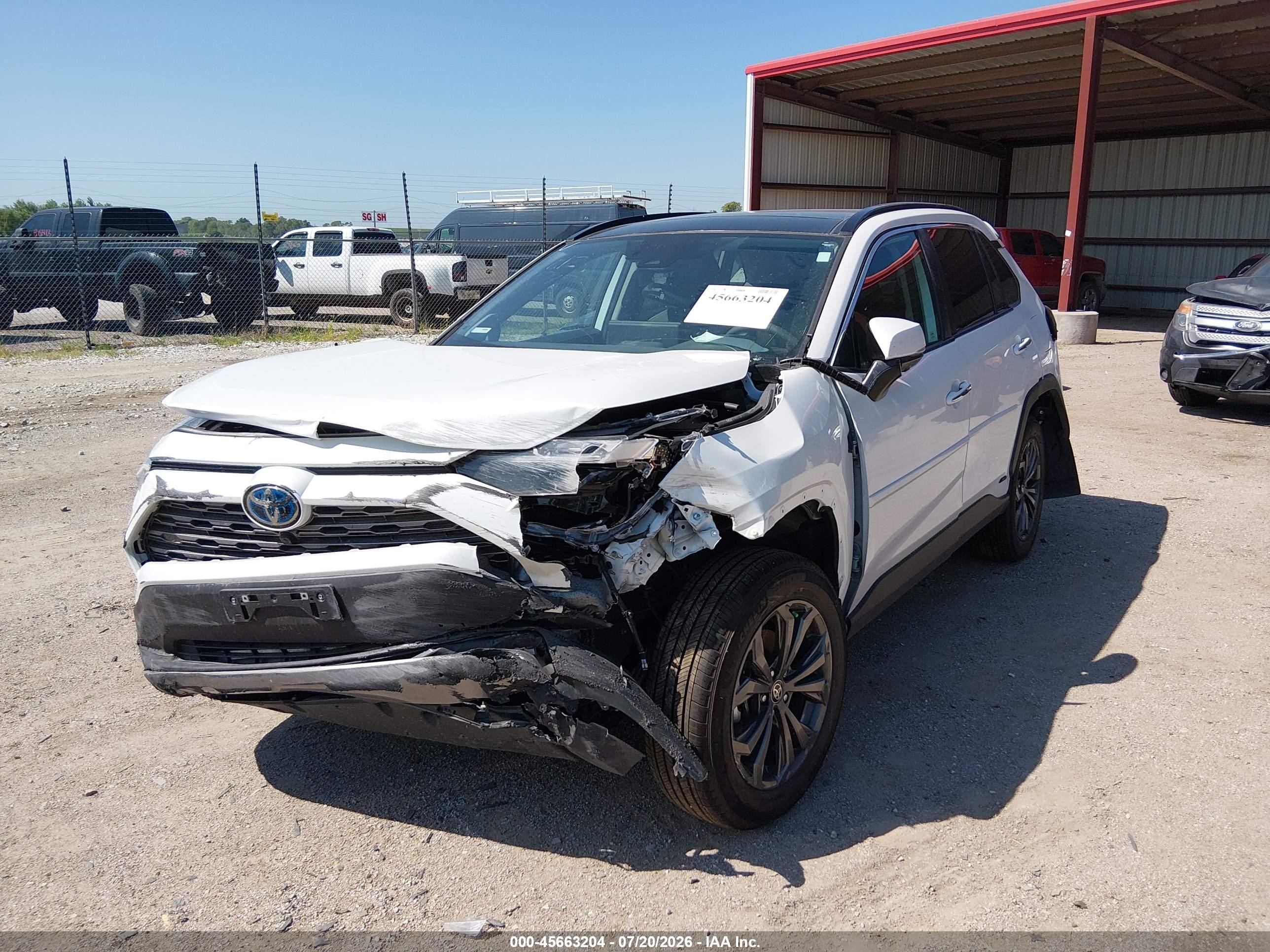2024 Toyota Rav 4 VIN 4T3D6RFVXRU152173 IAAI salvage auction — Front & Rear, Salvage (Nebraska), sold $6,900 on 2026-09-11 (photo 2)