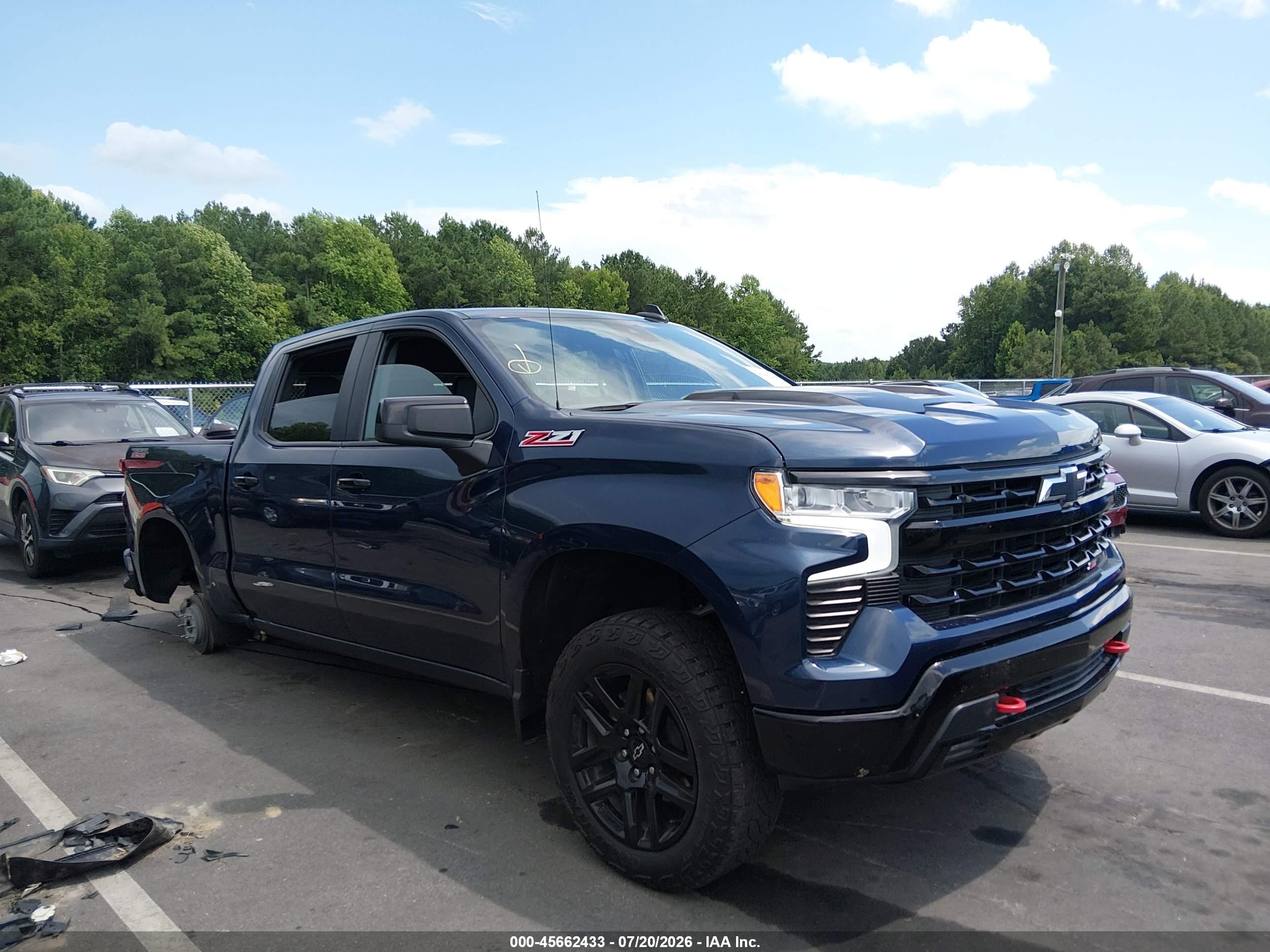 2023 Chevrolet Silverado 1500 VIN 3GCUDFED9PG242425 — IAAI salvage auction photo
