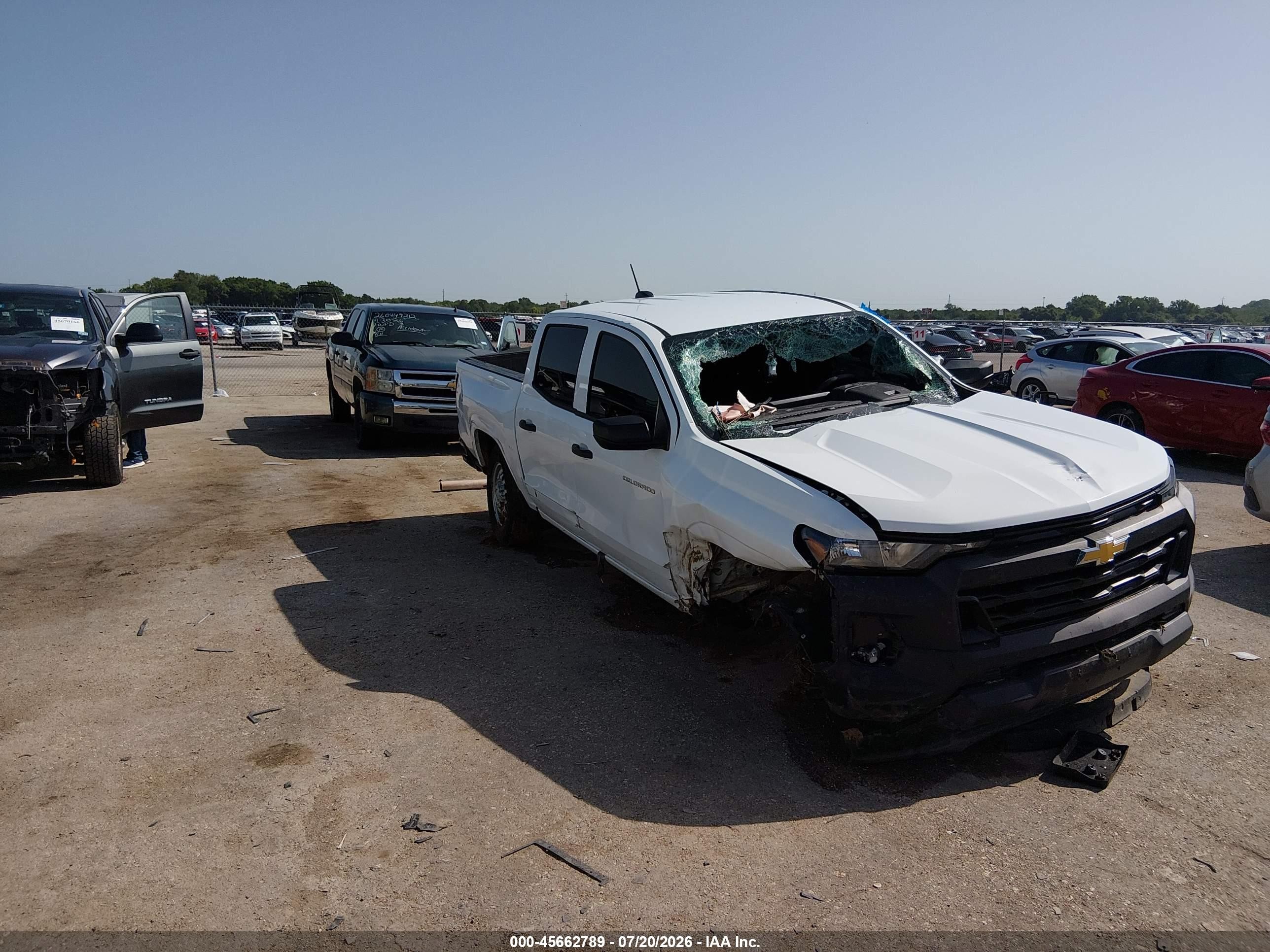 2026 Chevrolet Colorado VIN 1GCPSBEK0T1199032 — IAAI salvage auction photo