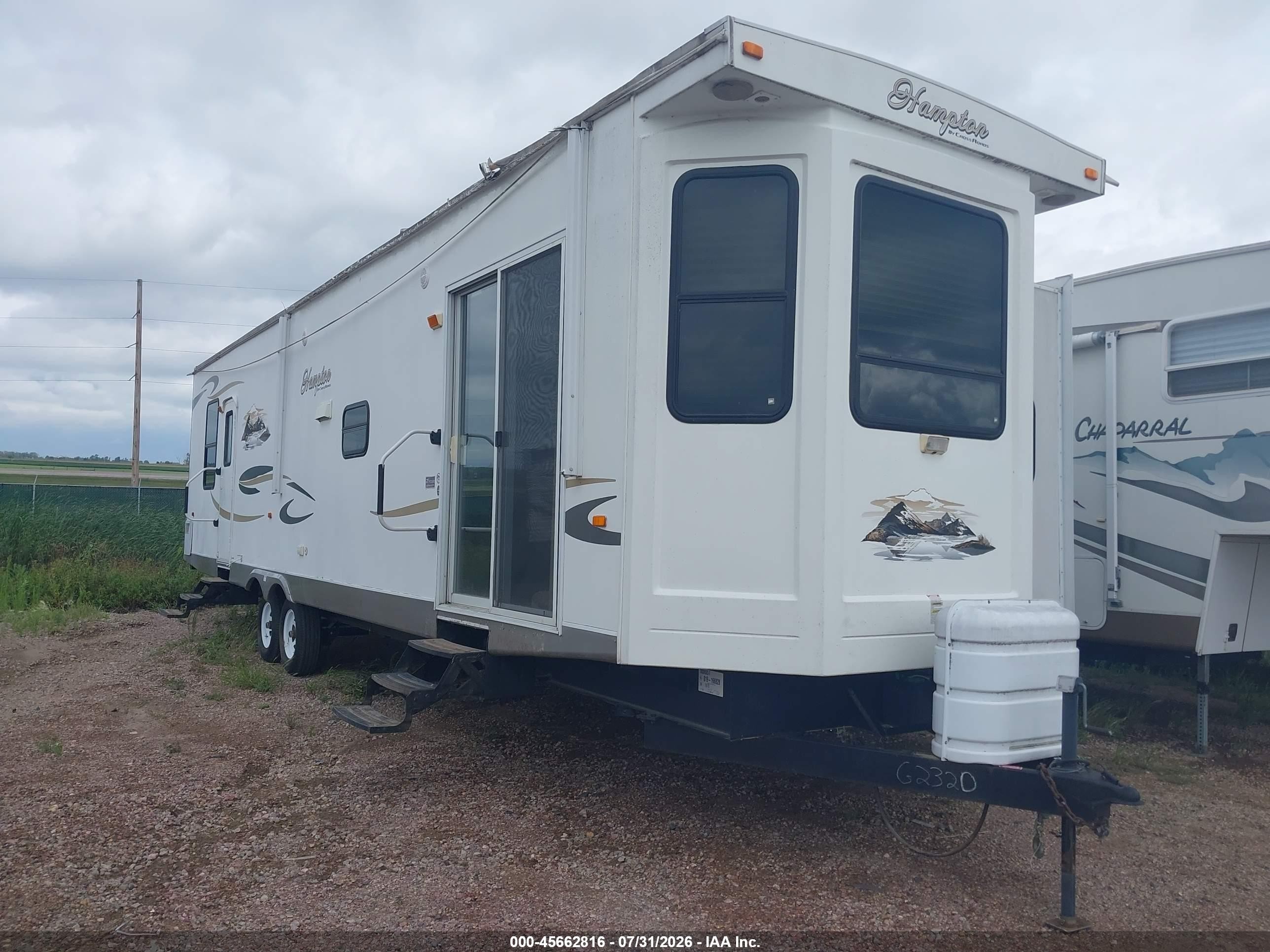 2012 Crossroads Ht355fk VIN 4V0TC3828CG002320 IAAI salvage auction — Hail, Regular (South Dakota), sold $3,000 on 2026-09-08 (photo 1)