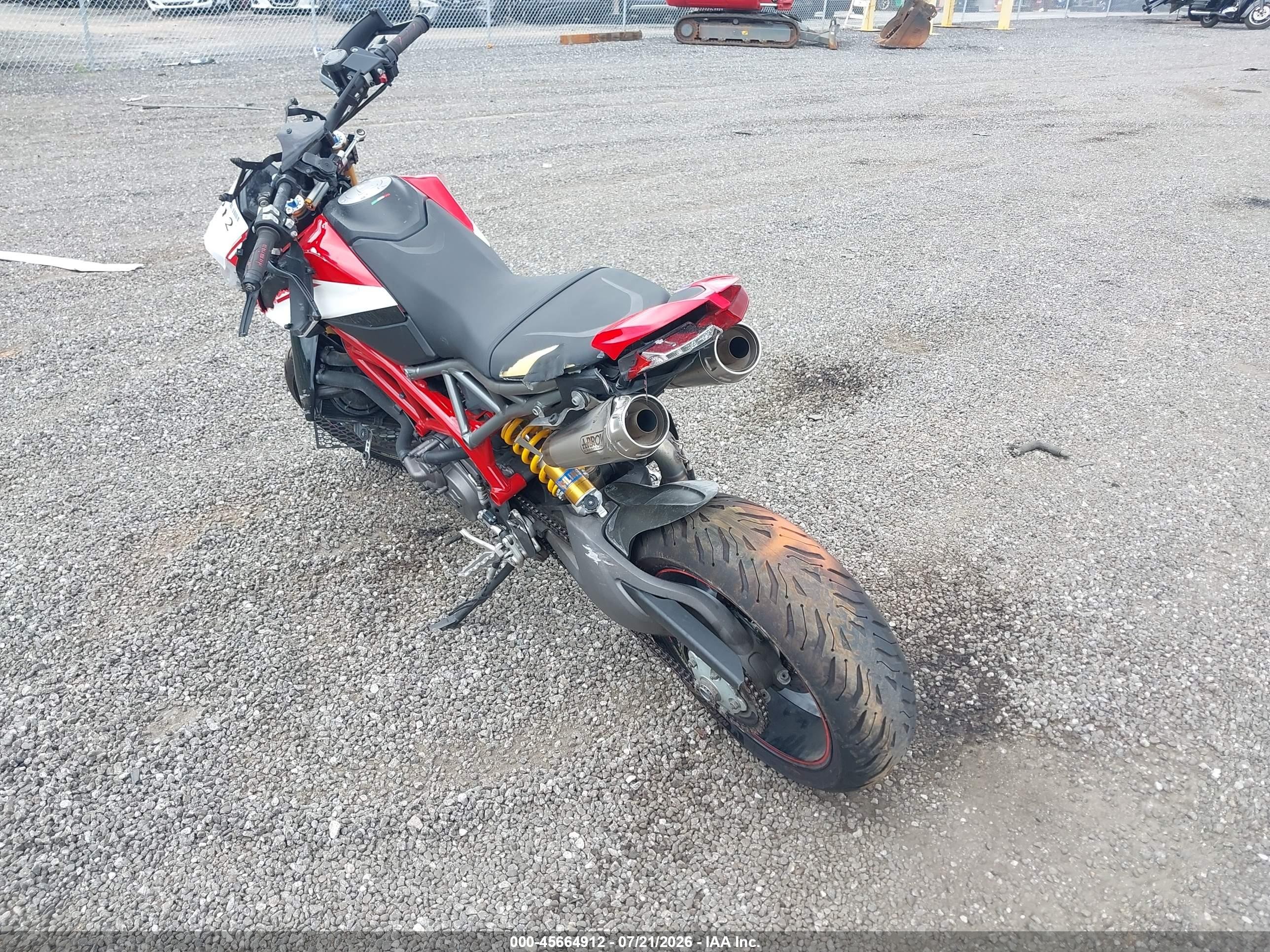 2019 Ducati Hypermotard VIN ZDMBAJDT2KB001128 IAAI salvage auction — All Over, Salvage (South Carolina), sold $2,000 on 2026-09-09 (photo 3)
