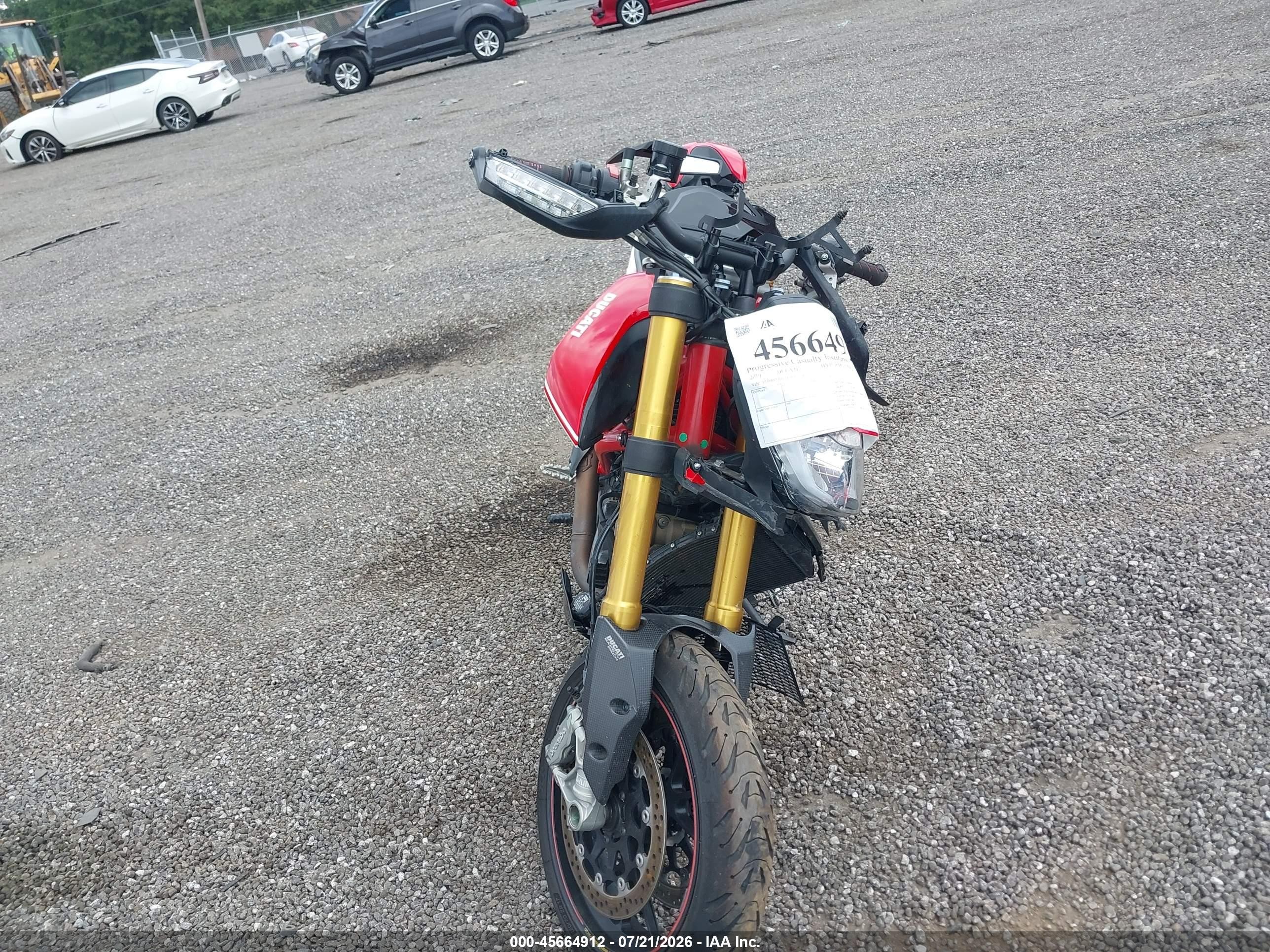 2019 Ducati Hypermotard VIN ZDMBAJDT2KB001128 IAAI salvage auction — All Over, Salvage (South Carolina), sold $2,000 on 2026-09-09 (photo 5)