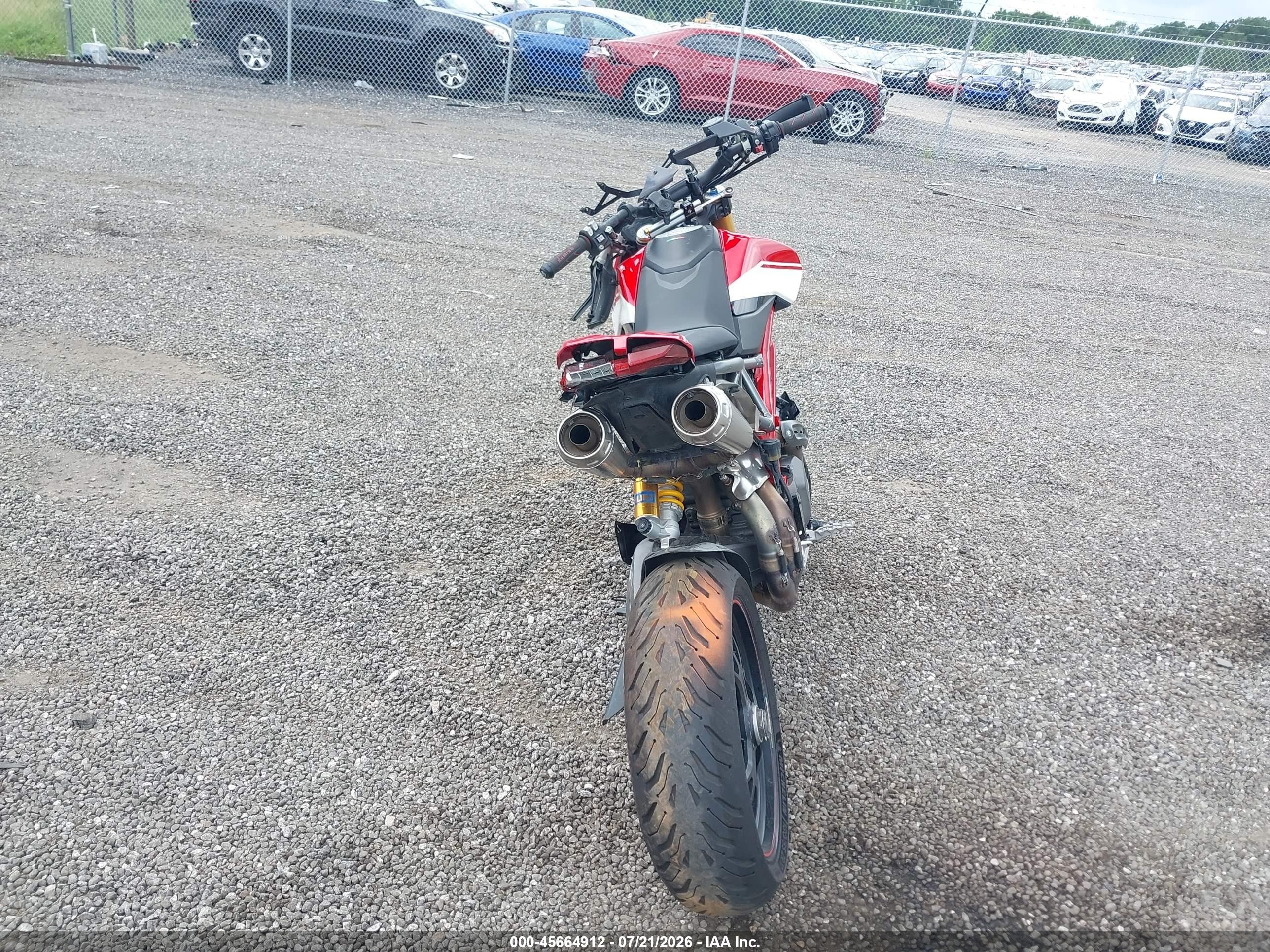 2019 Ducati Hypermotard VIN ZDMBAJDT2KB001128 IAAI salvage auction — All Over, Salvage (South Carolina), sold $2,000 on 2026-09-09 (photo 6)