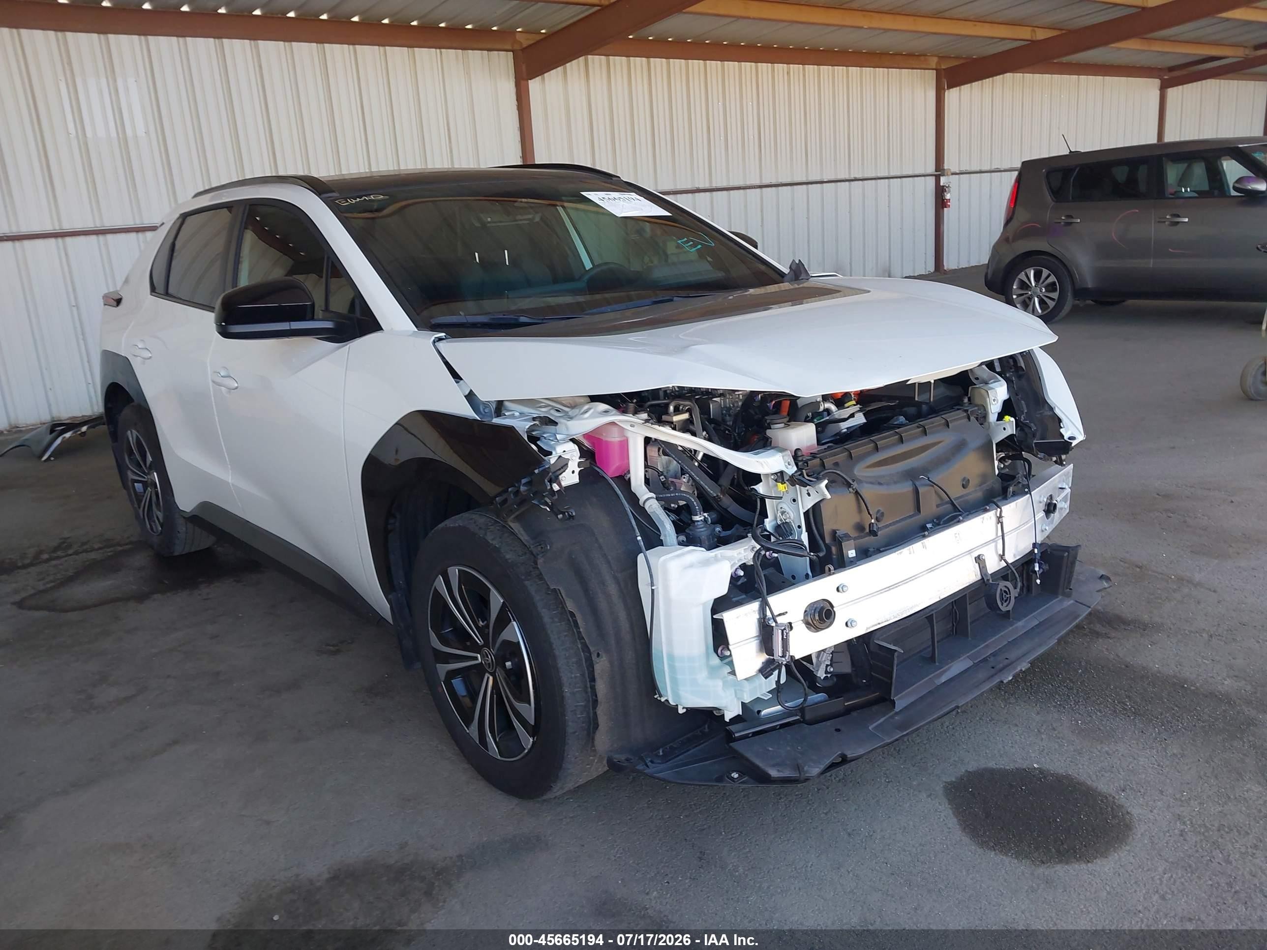 2024 Toyota BZ4X VIN JTMAAAAA4RA038398 — IAAI salvage auction photo