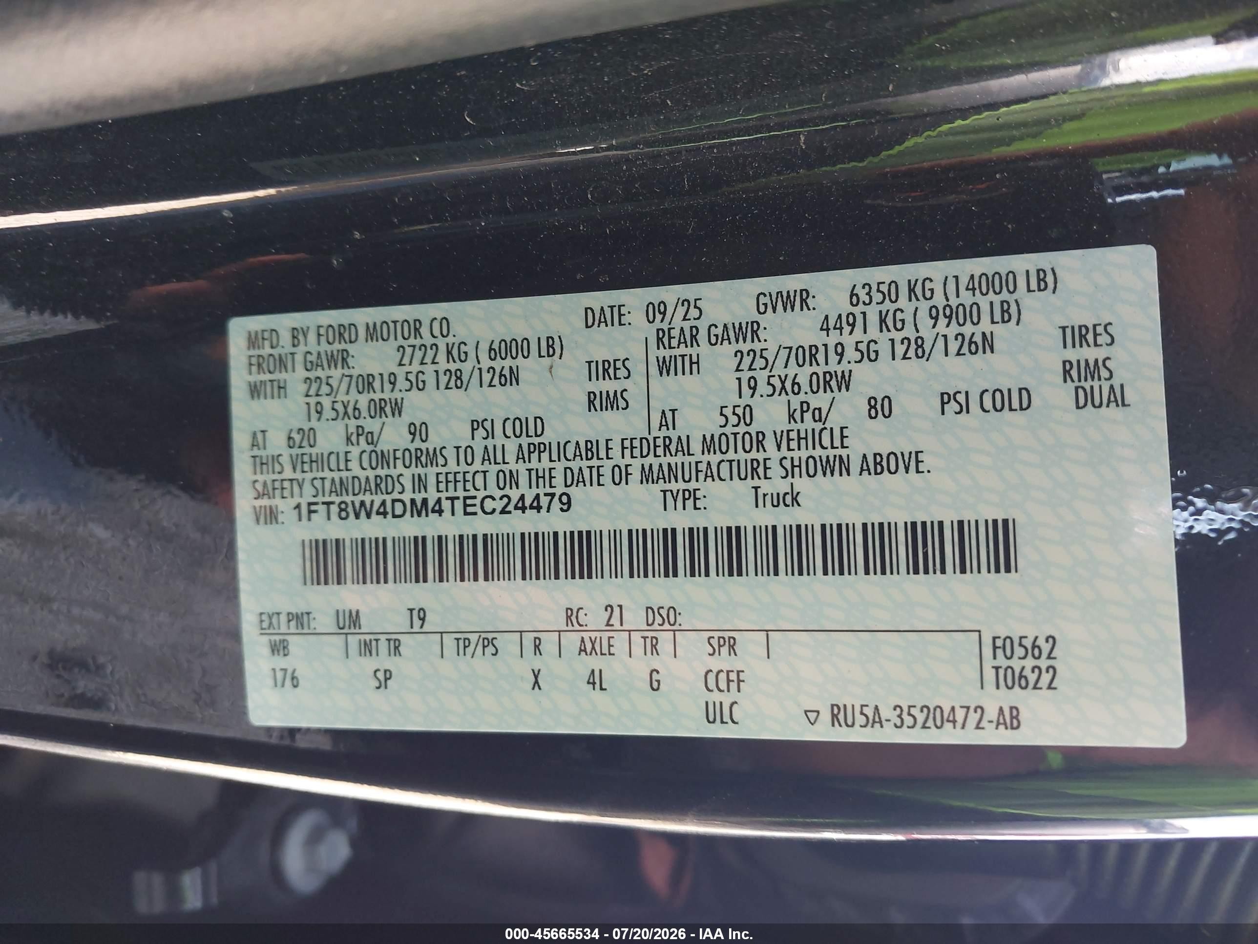2026 Ford F450 VIN 1FT8W4DM4TEC24479 IAAI salvage auction — Front End, Rebuildable (Florida), sold $43,550 on 2026-08-12 (photo 8)