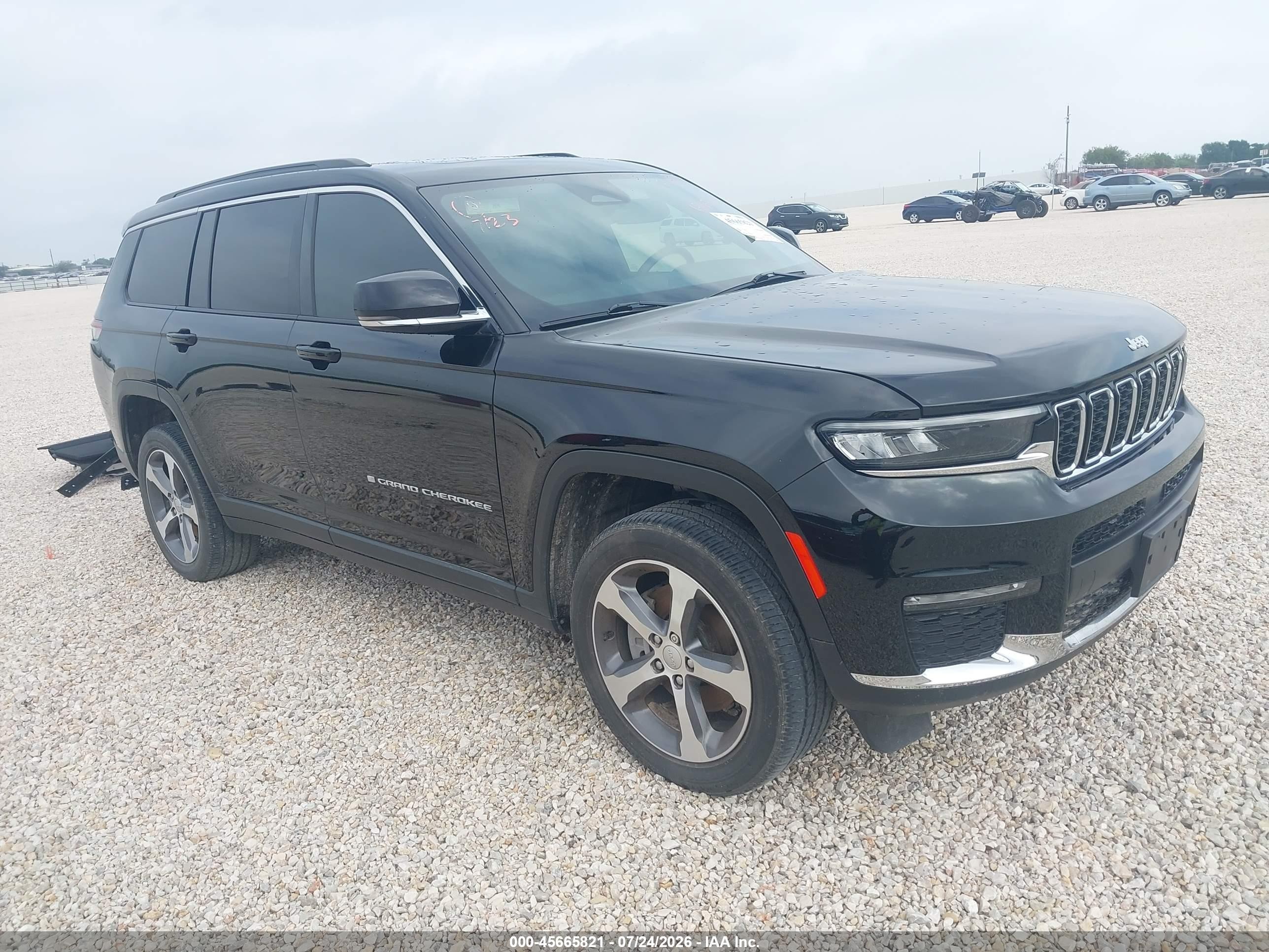 2024 Jeep Grand Cherokee L VIN 1C4RJJBGXR8525747 — IAAI salvage auction photo