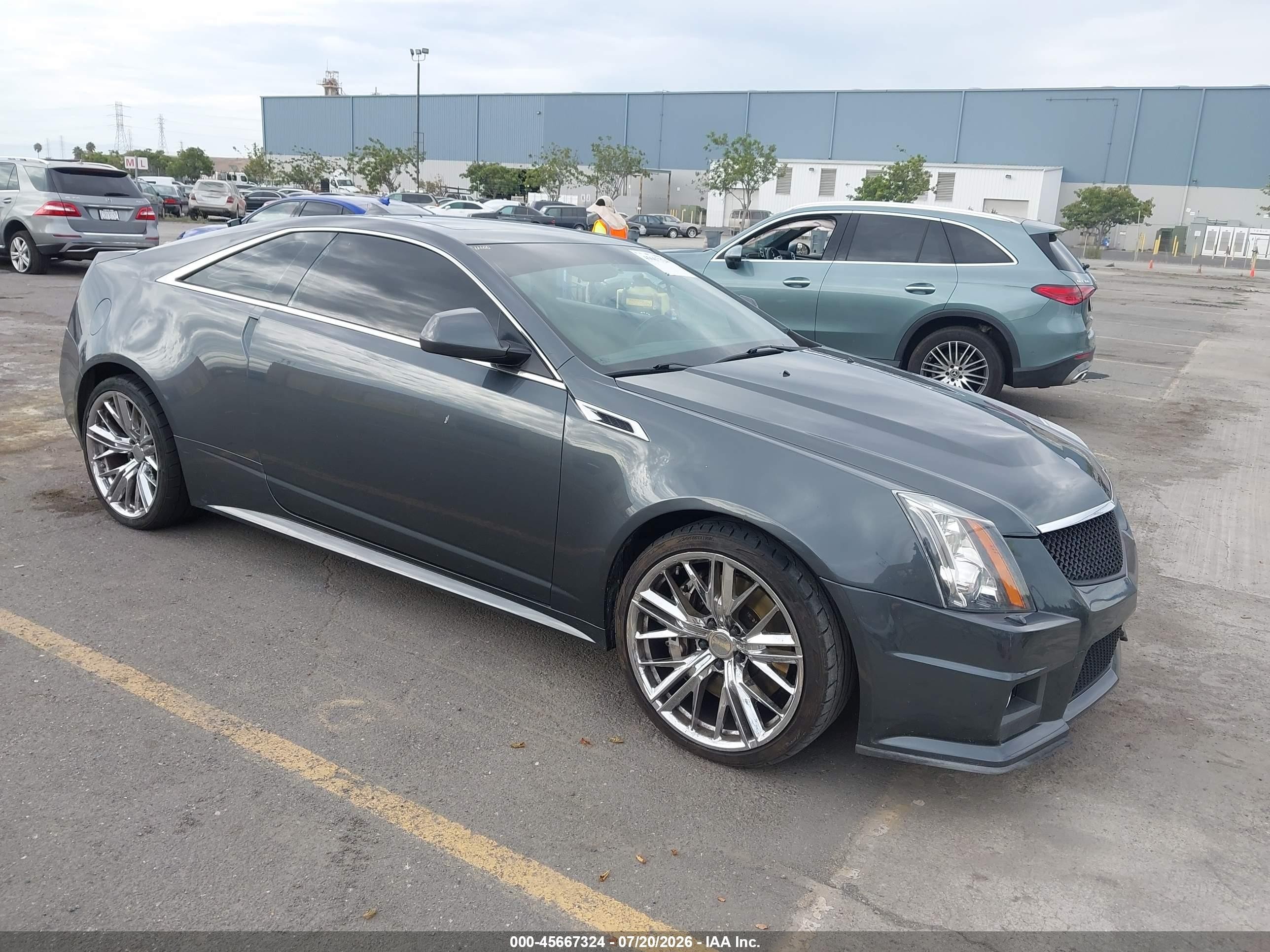 2011 Cadillac CTS VIN 1G6DV1EP3B0136434 — IAAI salvage auction photo