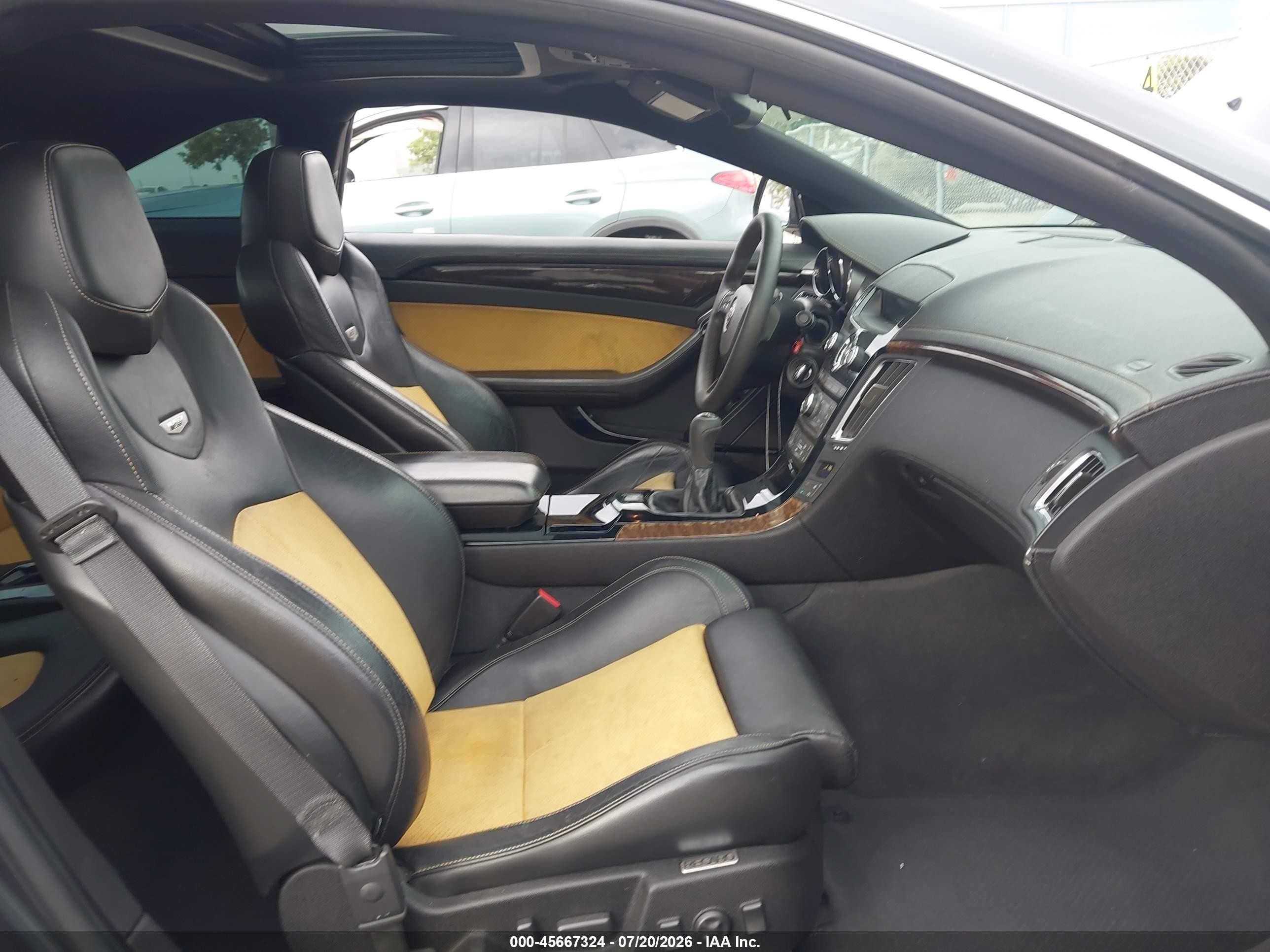 2011 Cadillac Cts VIN 1G6DV1EP3B0136434 IAAI salvage auction — Rear End, Salvage (California), sold $15,300 on 2026-09-11 (photo 5)