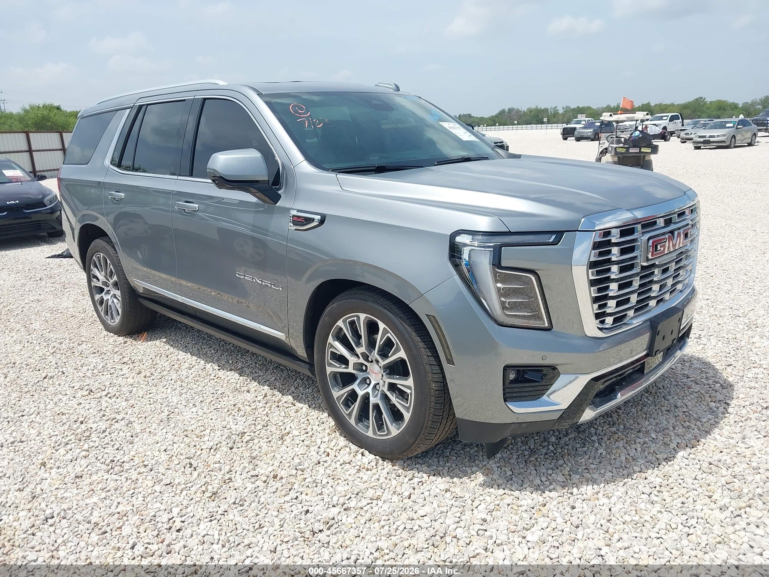 2026 GMC Yukon VIN 1GKS1DKL7TR179887 — IAAI salvage auction photo