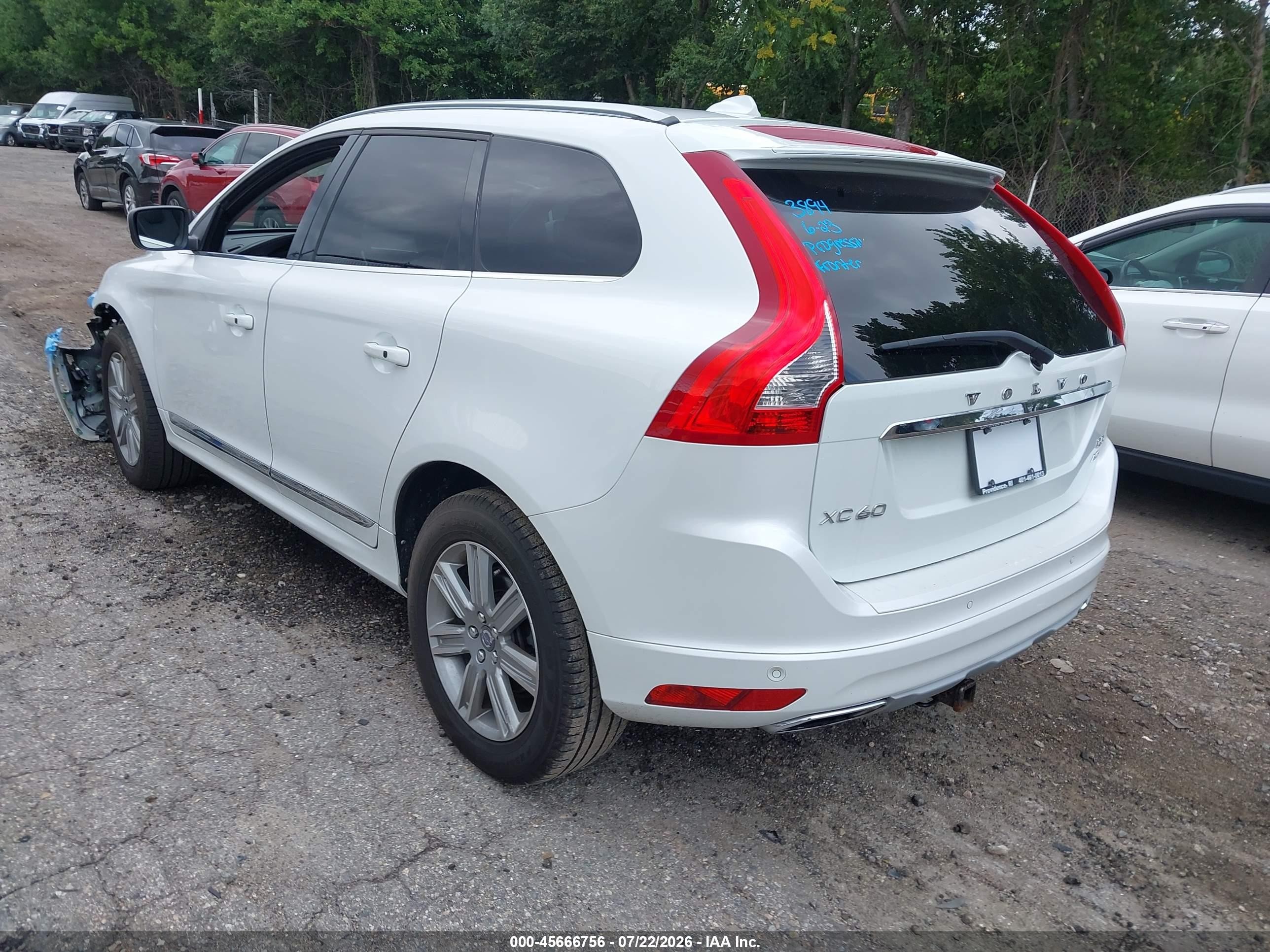 2017 Volvo XC60 VIN YV440MRU0H2091928 IAAI salvage auction — Front End, Salvage (Rhode Island), sold $3,250 on 2026-09-11 (photo 3)