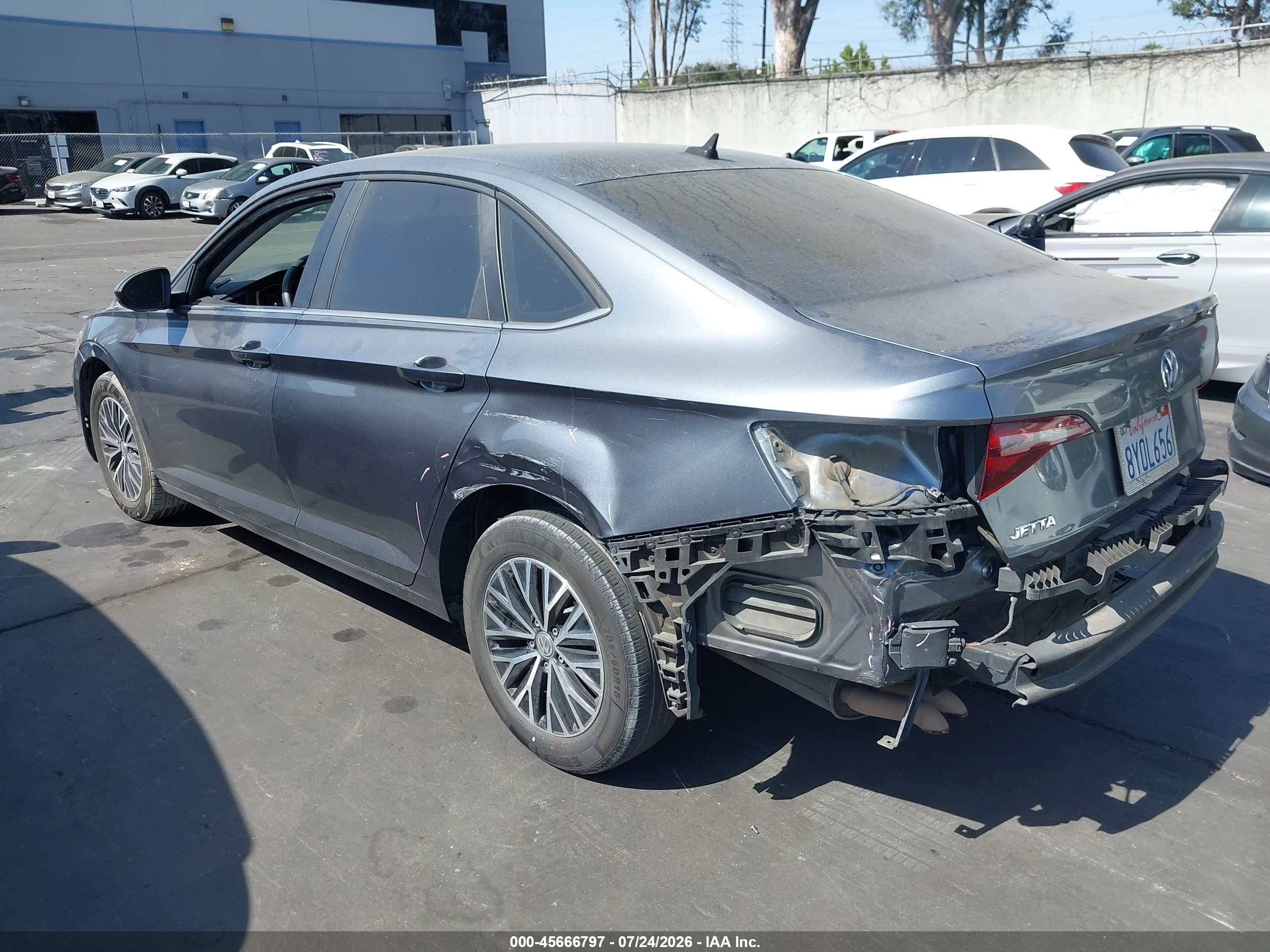 2021 Volkswagen Jetta VIN 3VWC57BU4MM078109 IAAI salvage auction — Rear End, Salvage Certificate (California), sold $3,900 on 2026-09-13 (photo 3)