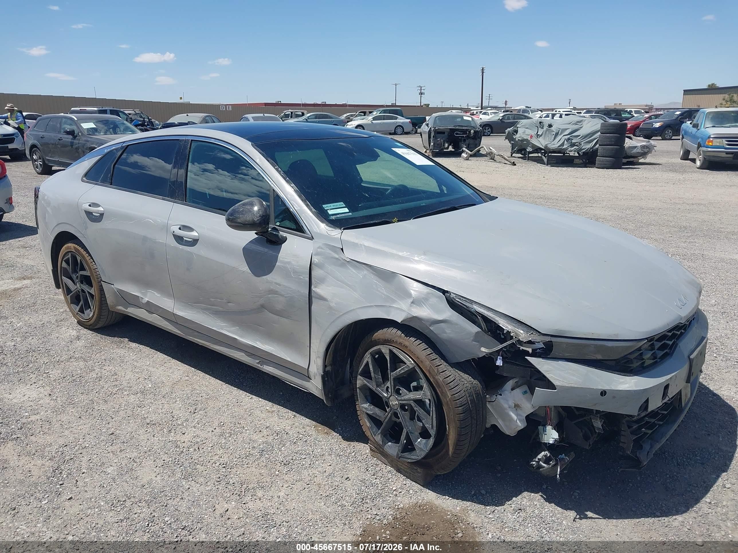2026 Kia K5 VIN KNAG64J73T5429265 IAAI salvage auction — Side, Salvage (California), sold $9,175 on 2026-09-03 (photo 1)