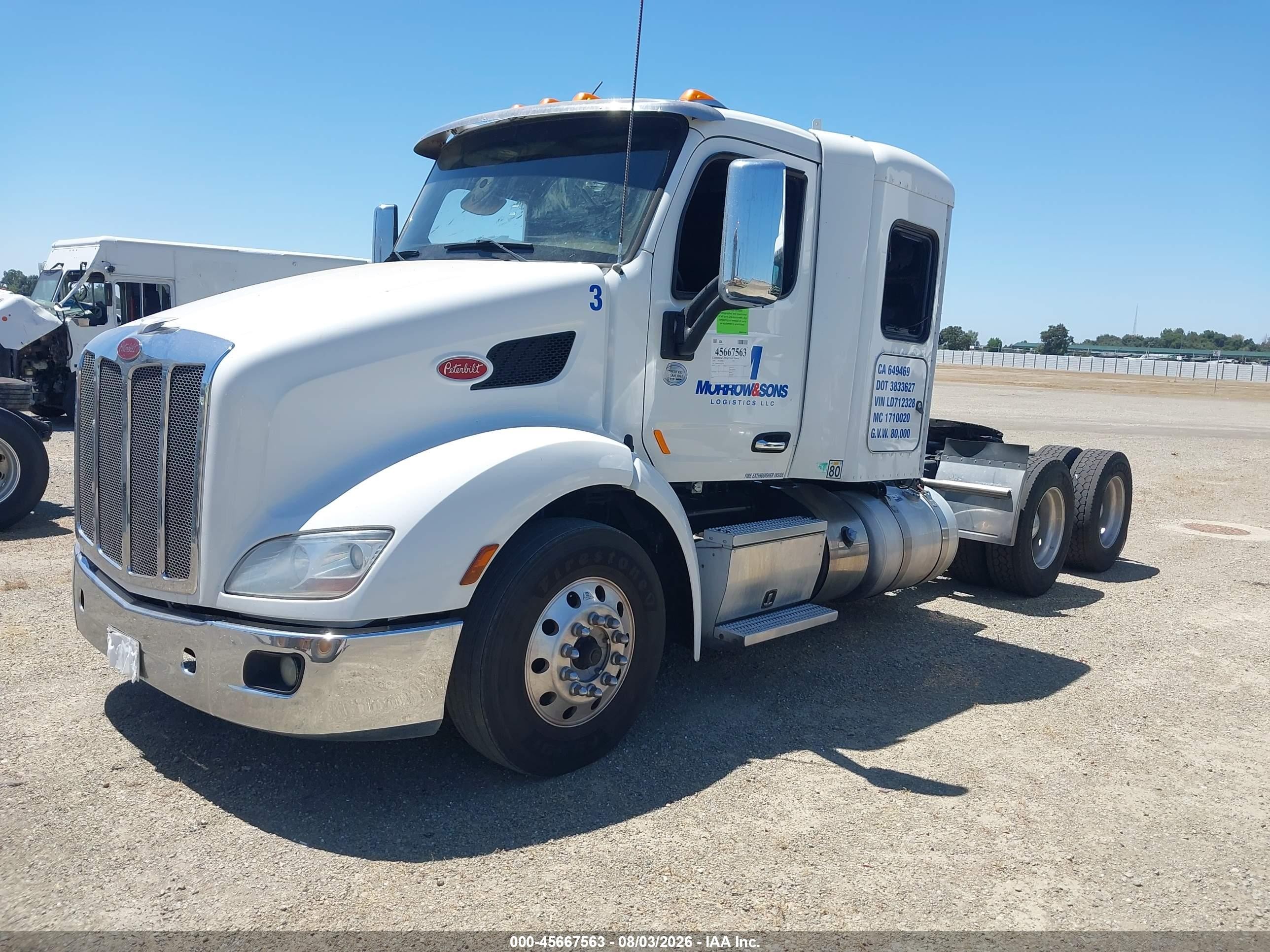 2020 Peterbilt 579 VIN 1XPBDP9X7LD712328 IAAI salvage auction — Burn Interior, Salvage (California), sold $10,500 on 2026-10-03 (photo 2)