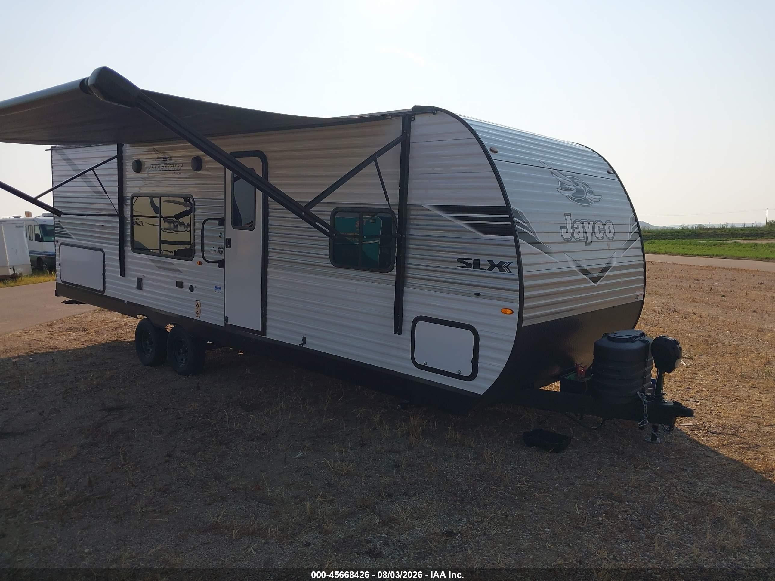 2025 Jayco Jay Flight VIN 1UJBC0BP7S1YP0142 — IAAI salvage auction photo
