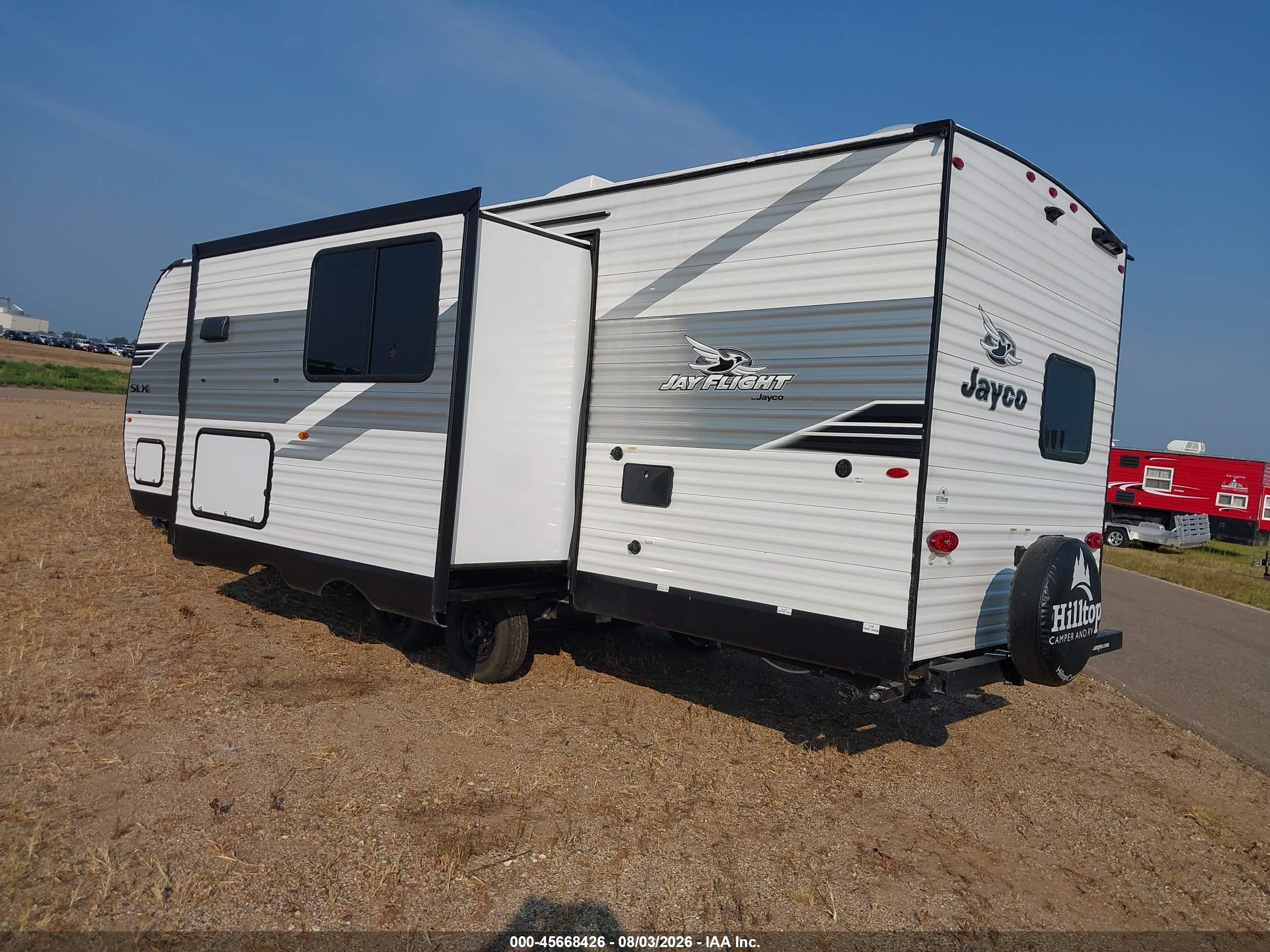2025 Jayco Jay flight VIN 1UJBC0BP7S1YP0142 IAAI salvage auction — Hail, Clear (Minnesota), sold $7,600 on 2026-10-06 (photo 3)