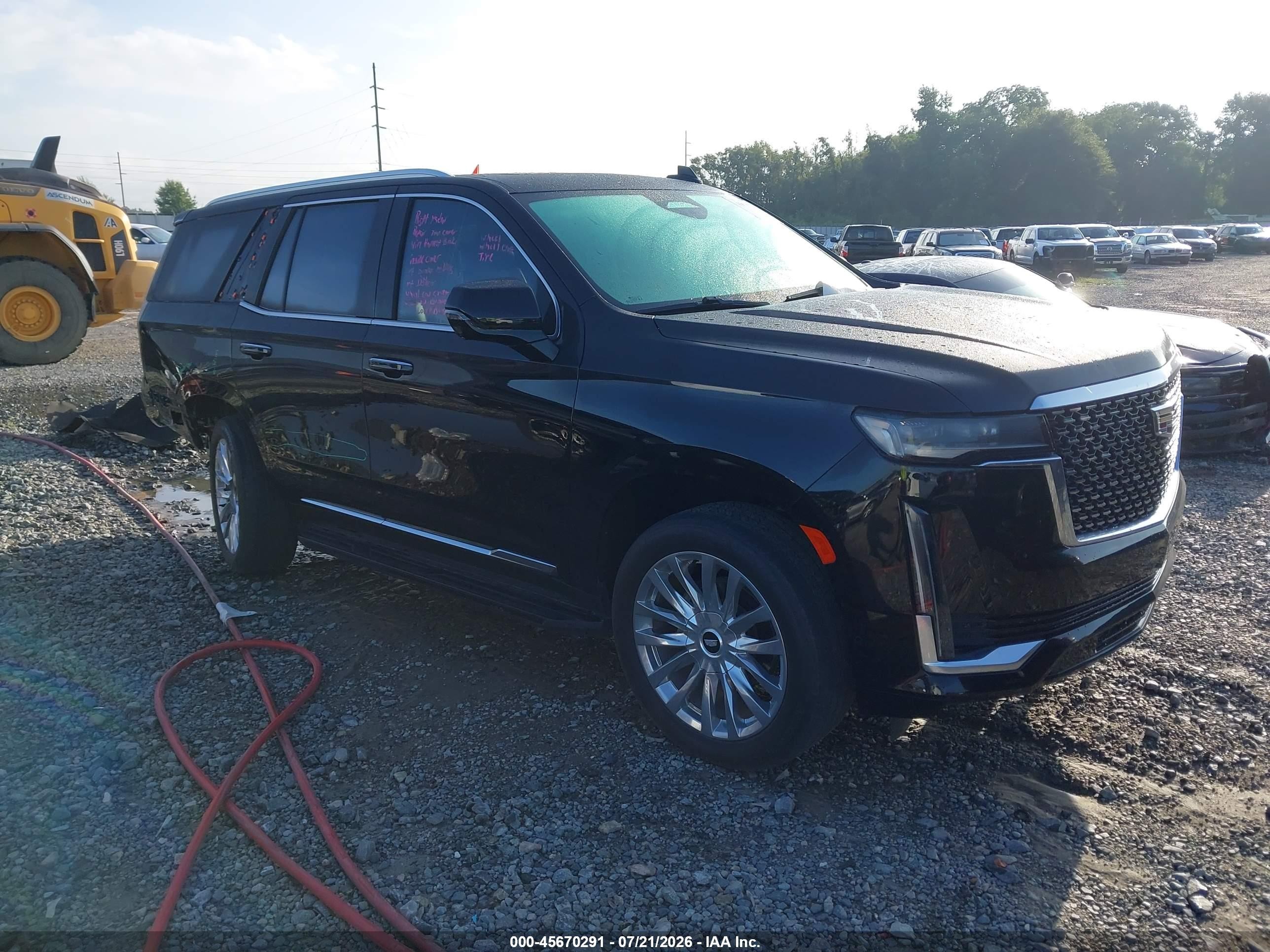 2024 Cadillac Escalade VIN 1GYS3BKL7RR211539 — IAAI salvage auction photo