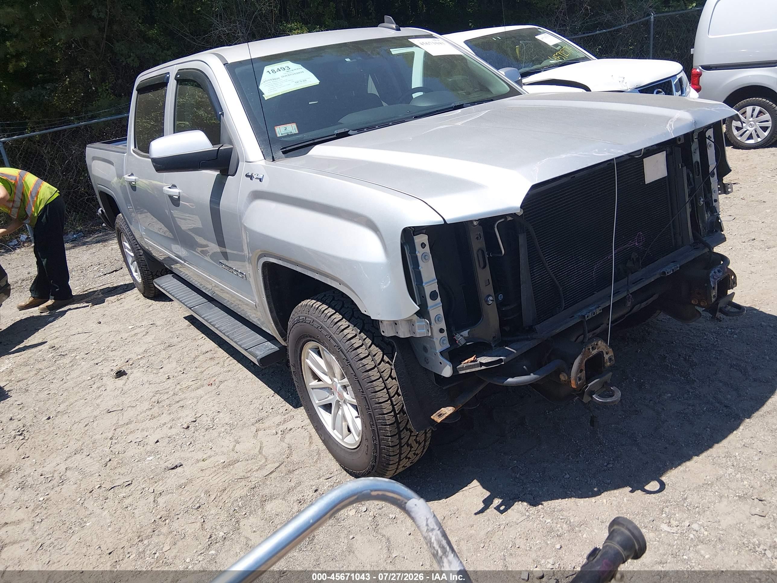 2018 GMC Sierra 1500 VIN 3GTU2MEC2JG217892 — IAAI salvage auction photo