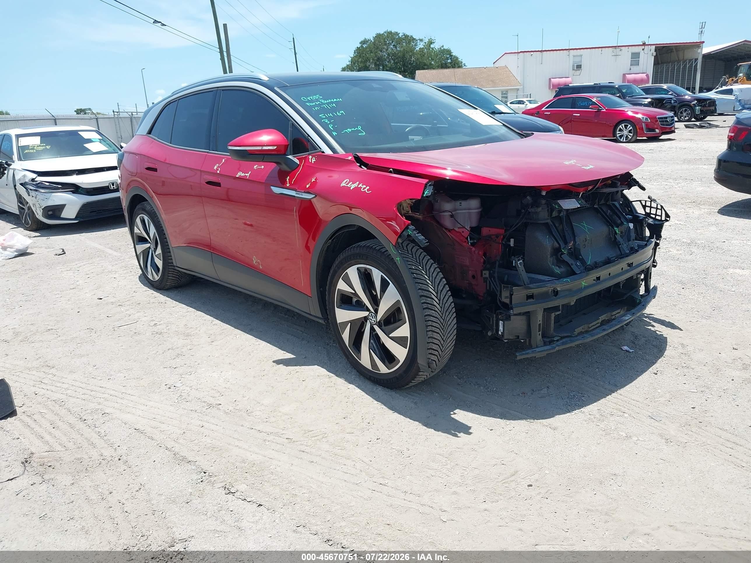 2021 Volkswagen ID.4 VIN WVGKMPE28MP041372 — IAAI salvage auction photo