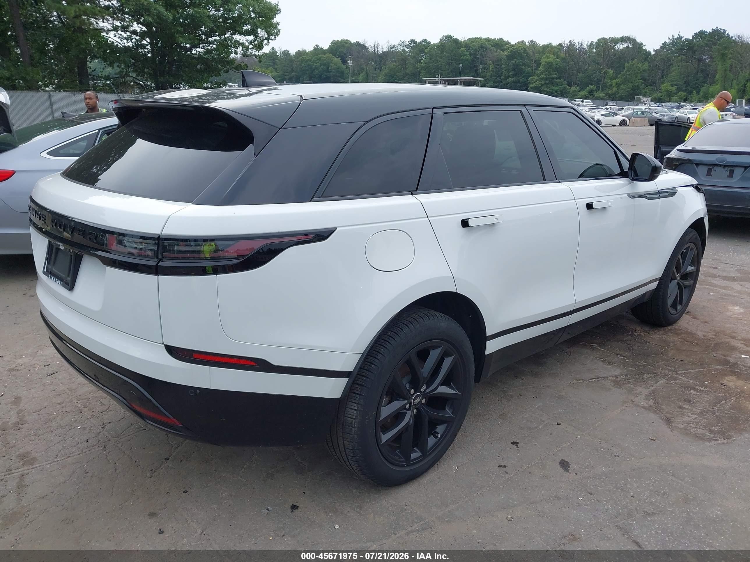 2025 Land rover Range rover velar VIN SALYL2EX2SA803135 IAAI salvage auction — Front End, Mv-907A (New York), sold $19,100 on 2026-08-30 (photo 4)