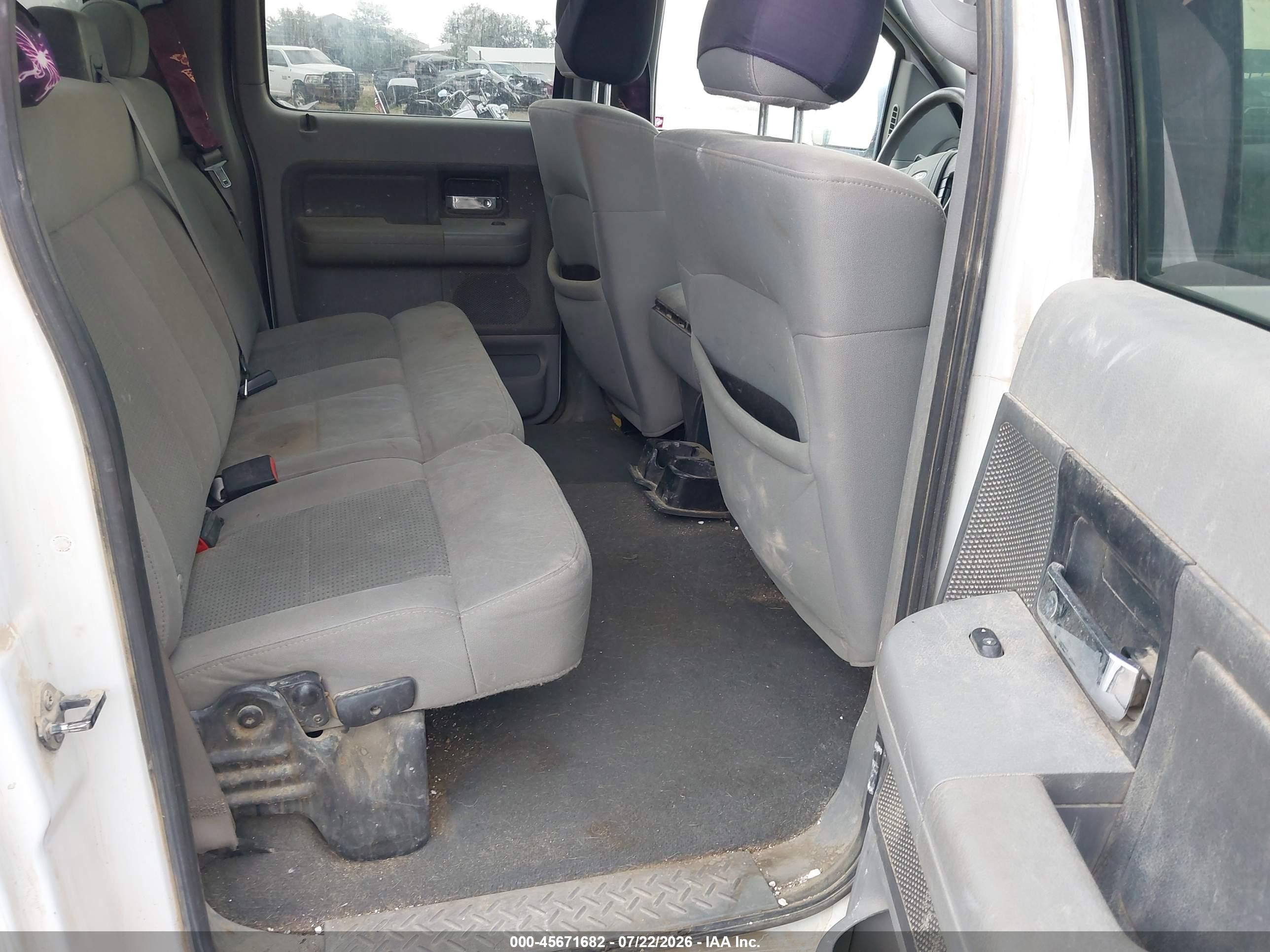 2008 Ford F-150 VIN 1FTPW14V48FB22281 IAAI salvage auction — Unknown, Clear (Wyoming), sold $125 on 2026-09-09 (photo 8)