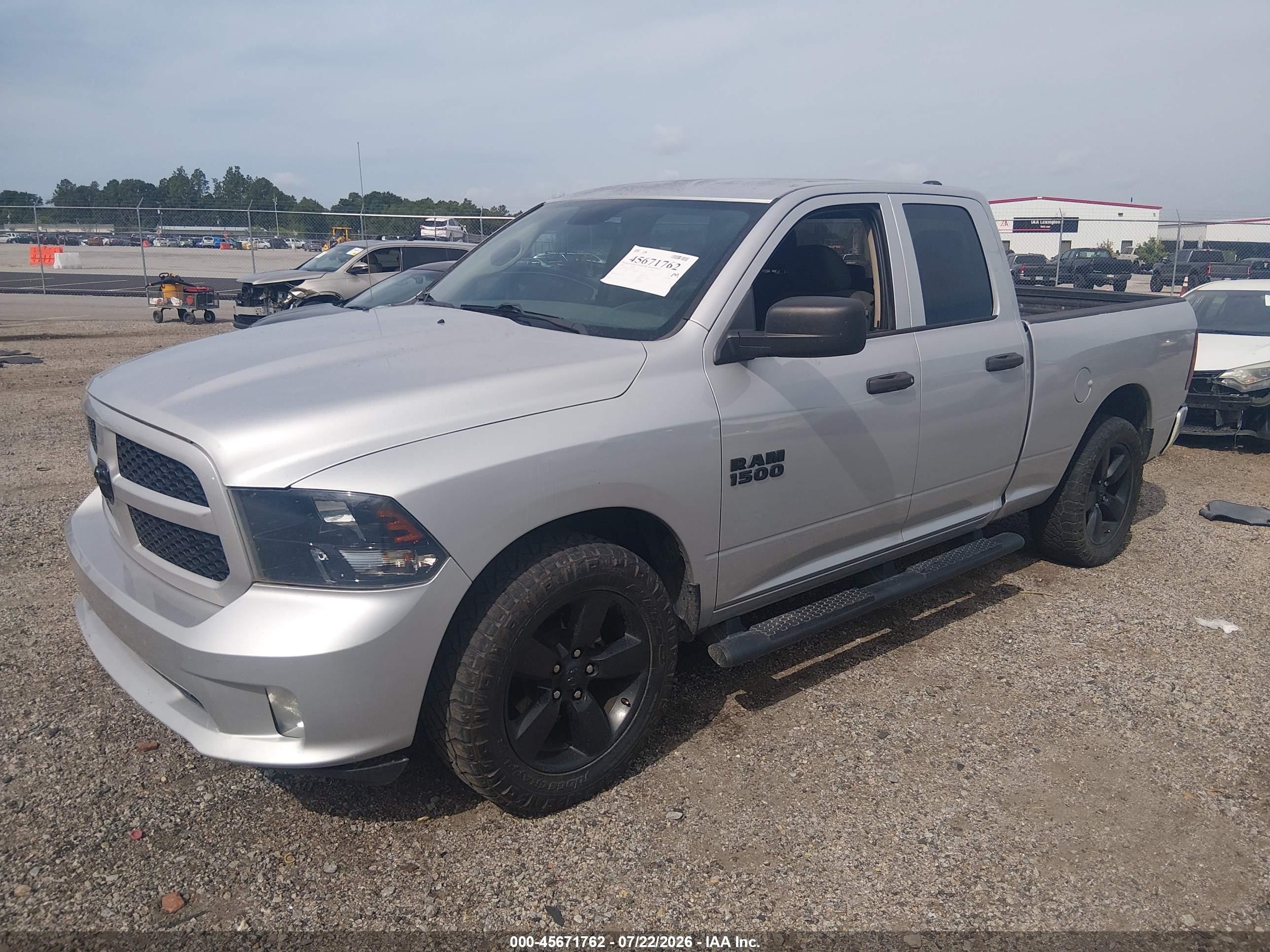 2018 Ram 1500 VIN 1C6RR6FG2JS337285 IAAI salvage auction — Unknown, Salvage (South Carolina), sold $4,400 on 2026-10-07 (photo 2)