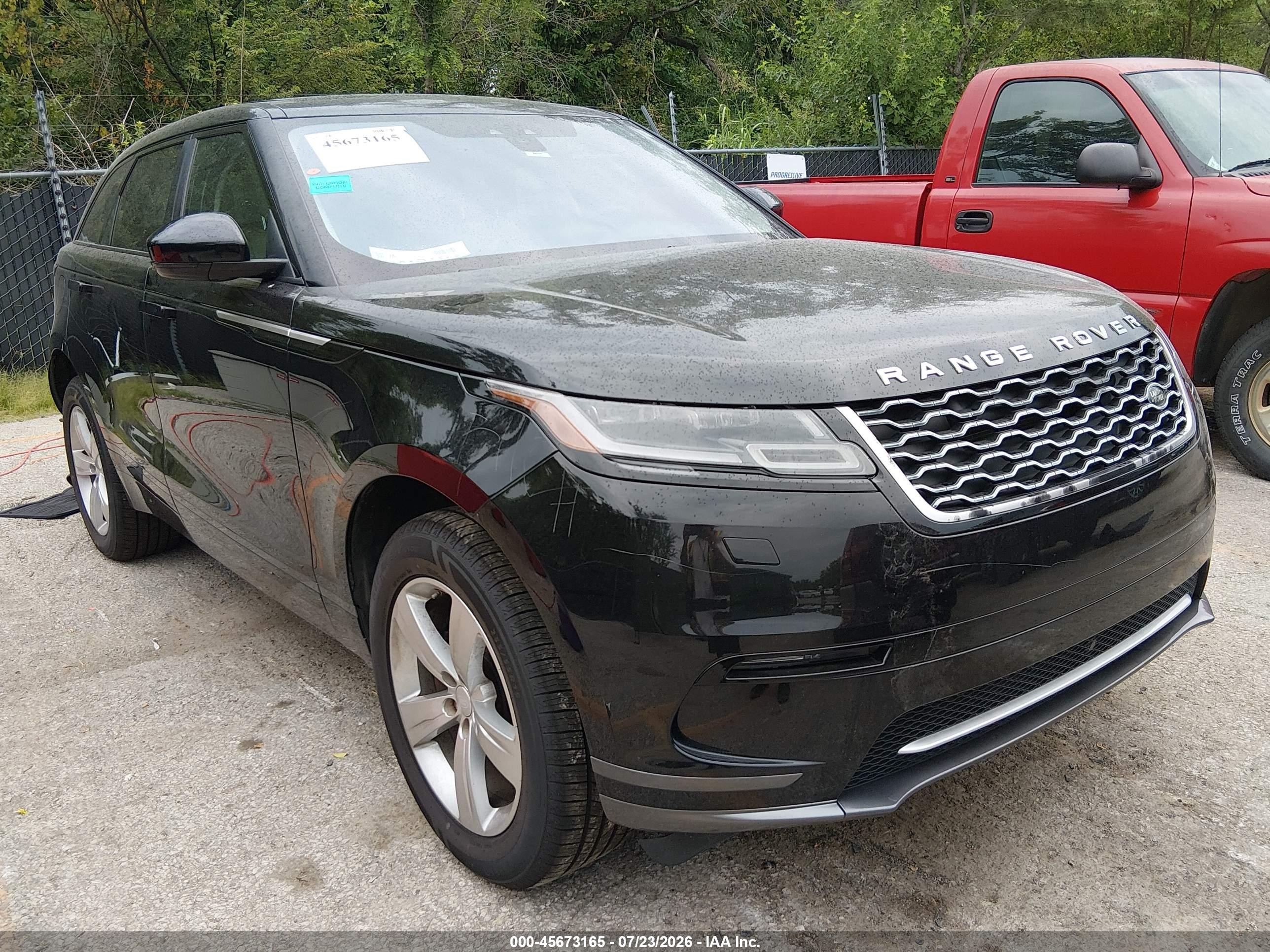 2018 Land Rover Range Rover Velar VIN SALYB2RN9JA736804 IAAI salvage auction — Vandalized, Salvage (Kansas), sold $6,100 on 2026-09-12 (photo 1)