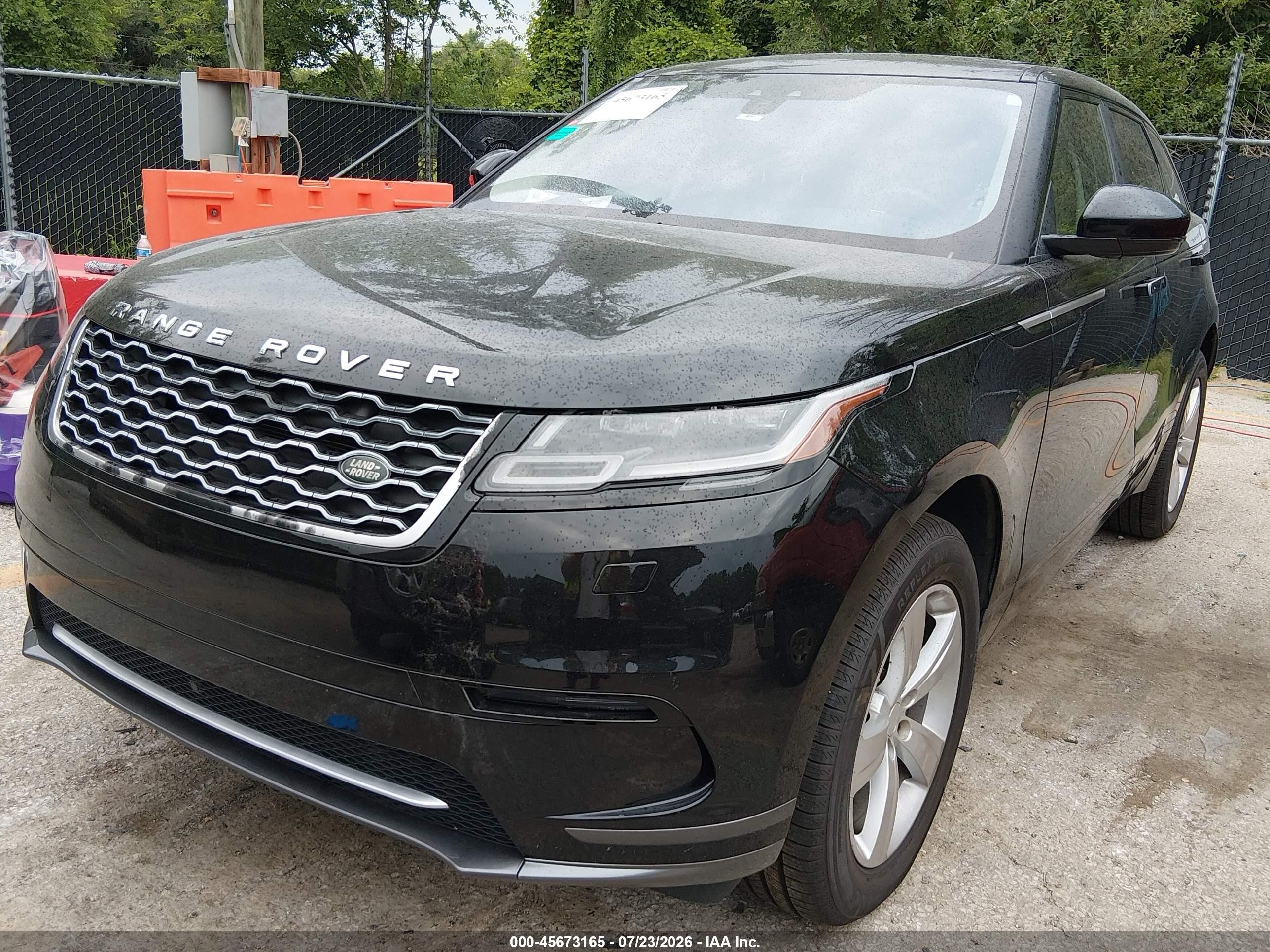2018 Land Rover Range Rover Velar VIN SALYB2RN9JA736804 IAAI salvage auction — Vandalized, Salvage (Kansas), sold $6,100 on 2026-09-12 (photo 2)