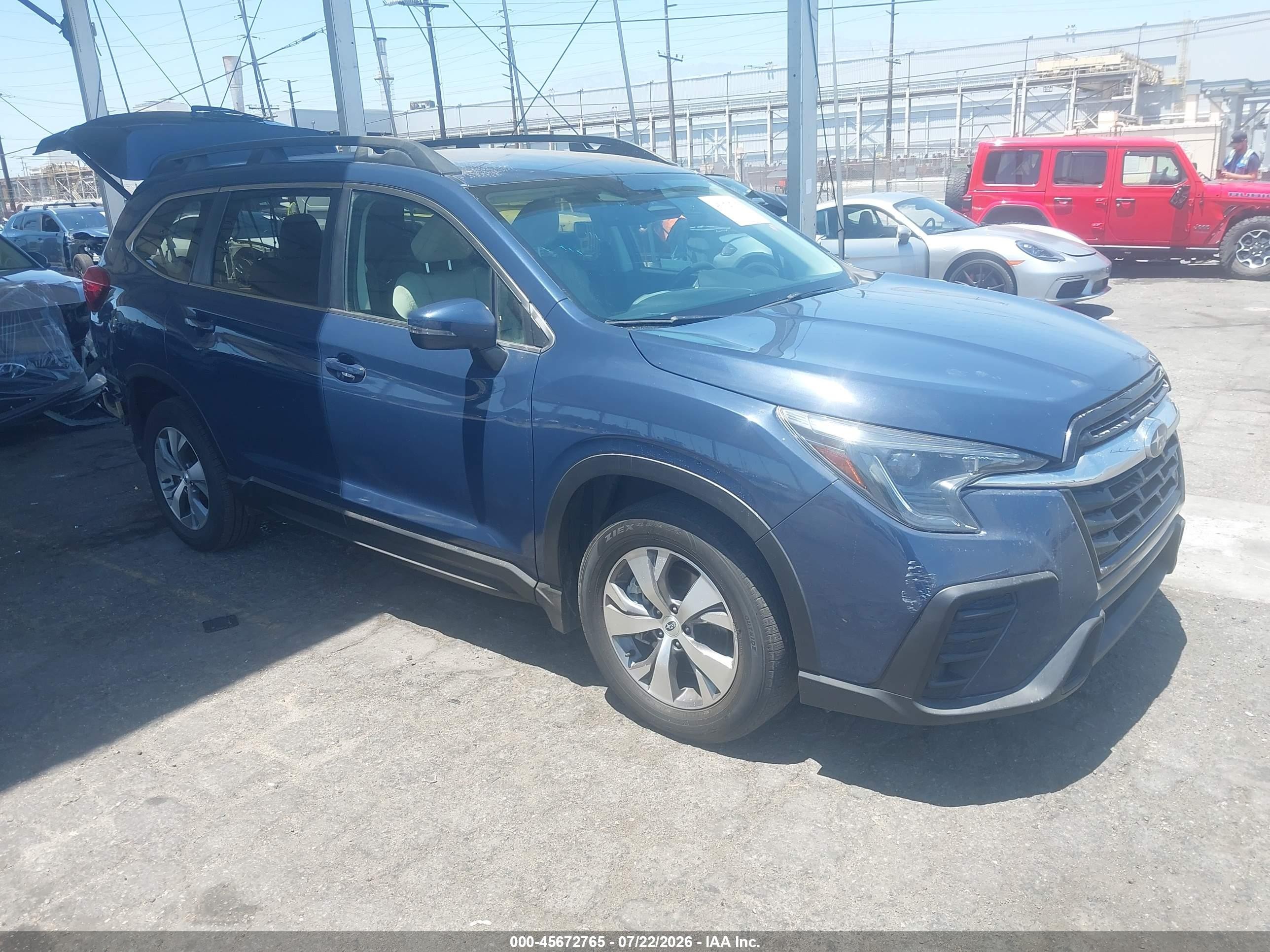 2023 Subaru Ascent VIN 4S4WMAED3P3464212 — IAAI salvage auction photo