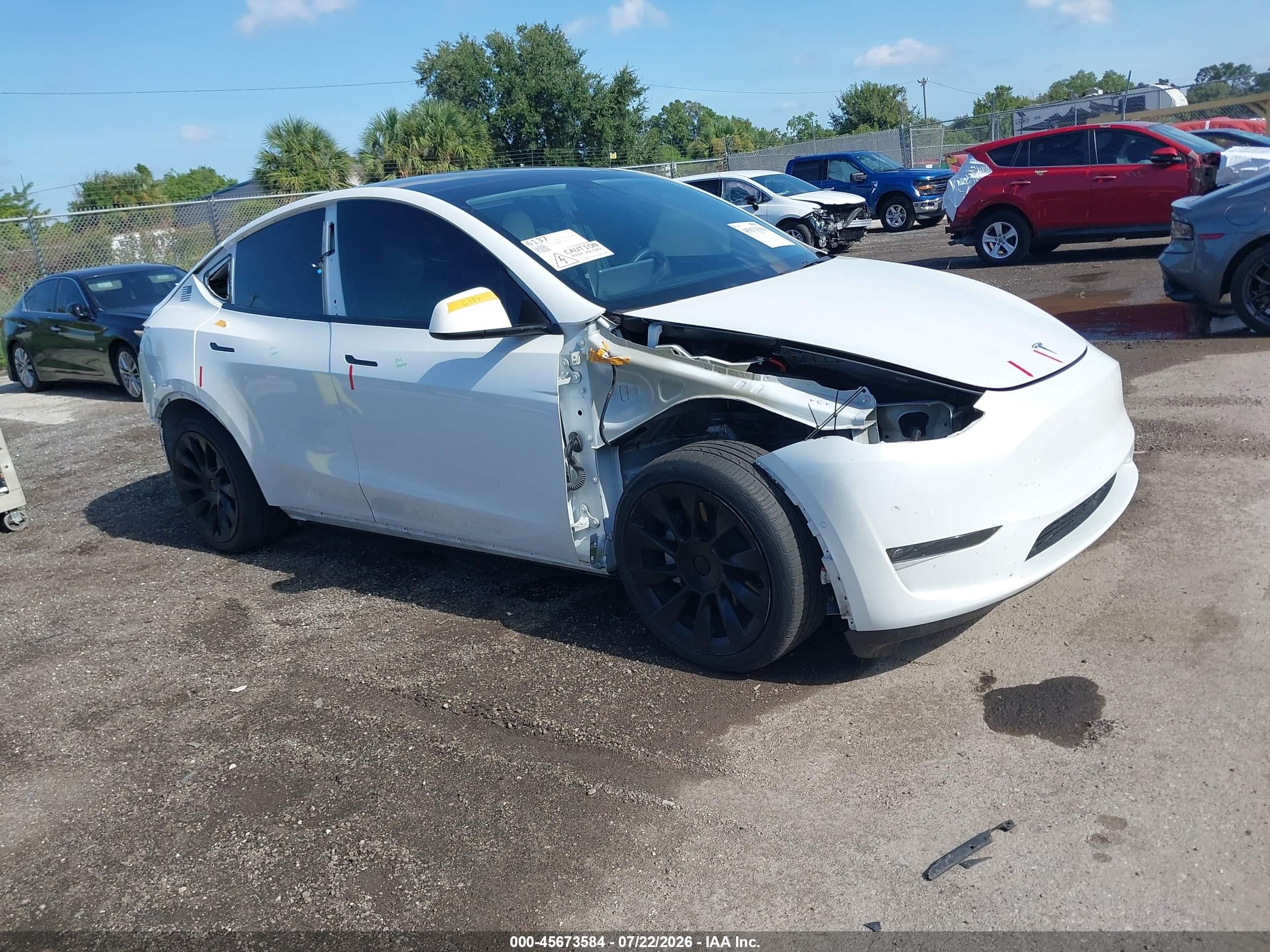 2021 Tesla Model Y VIN 5YJYGDEE7MF192910 — IAAI salvage auction photo
