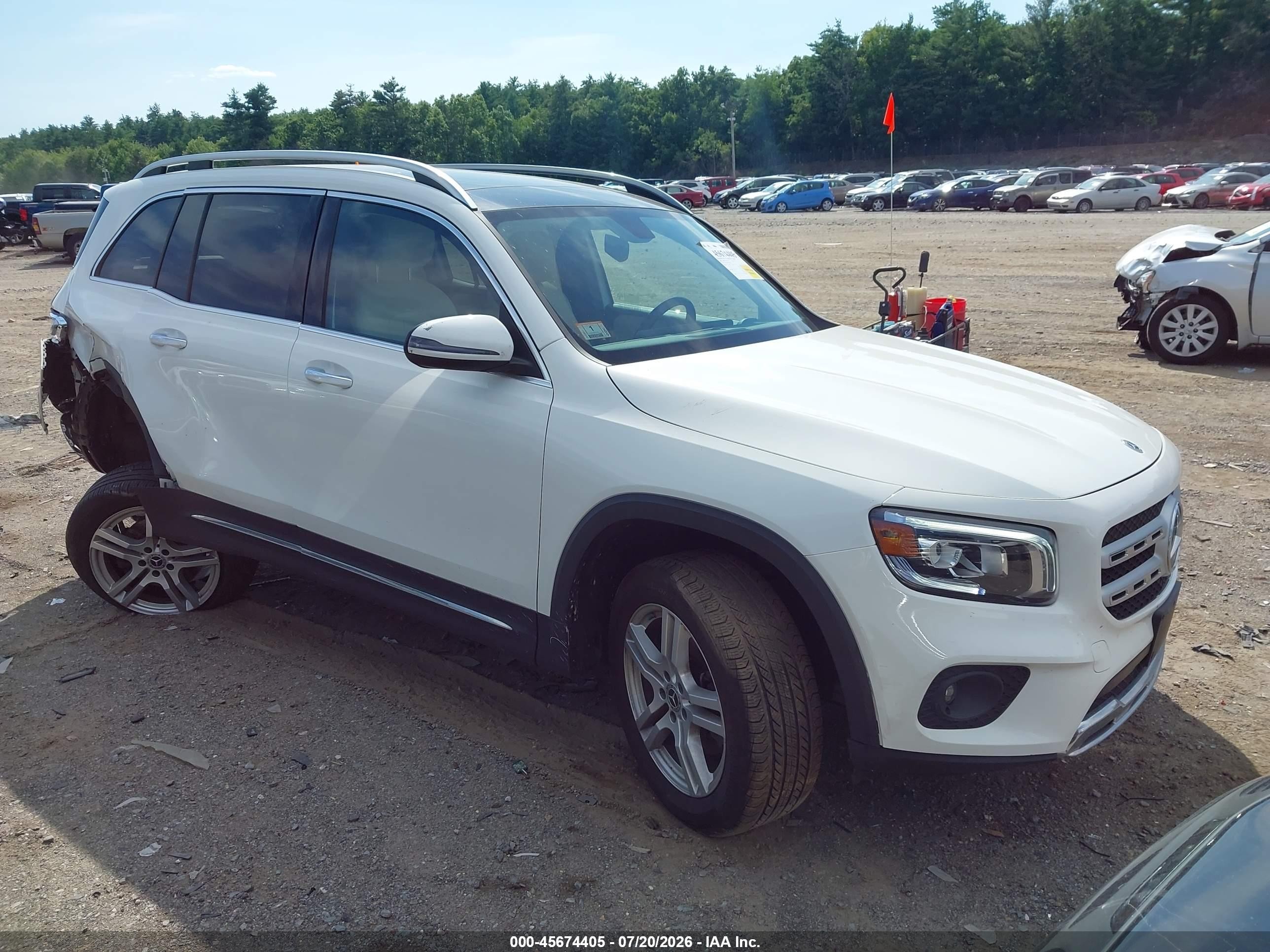 2021 Mercedes-Benz GLB-Class VIN W1N4M4HB5MW108483 — IAAI salvage auction photo