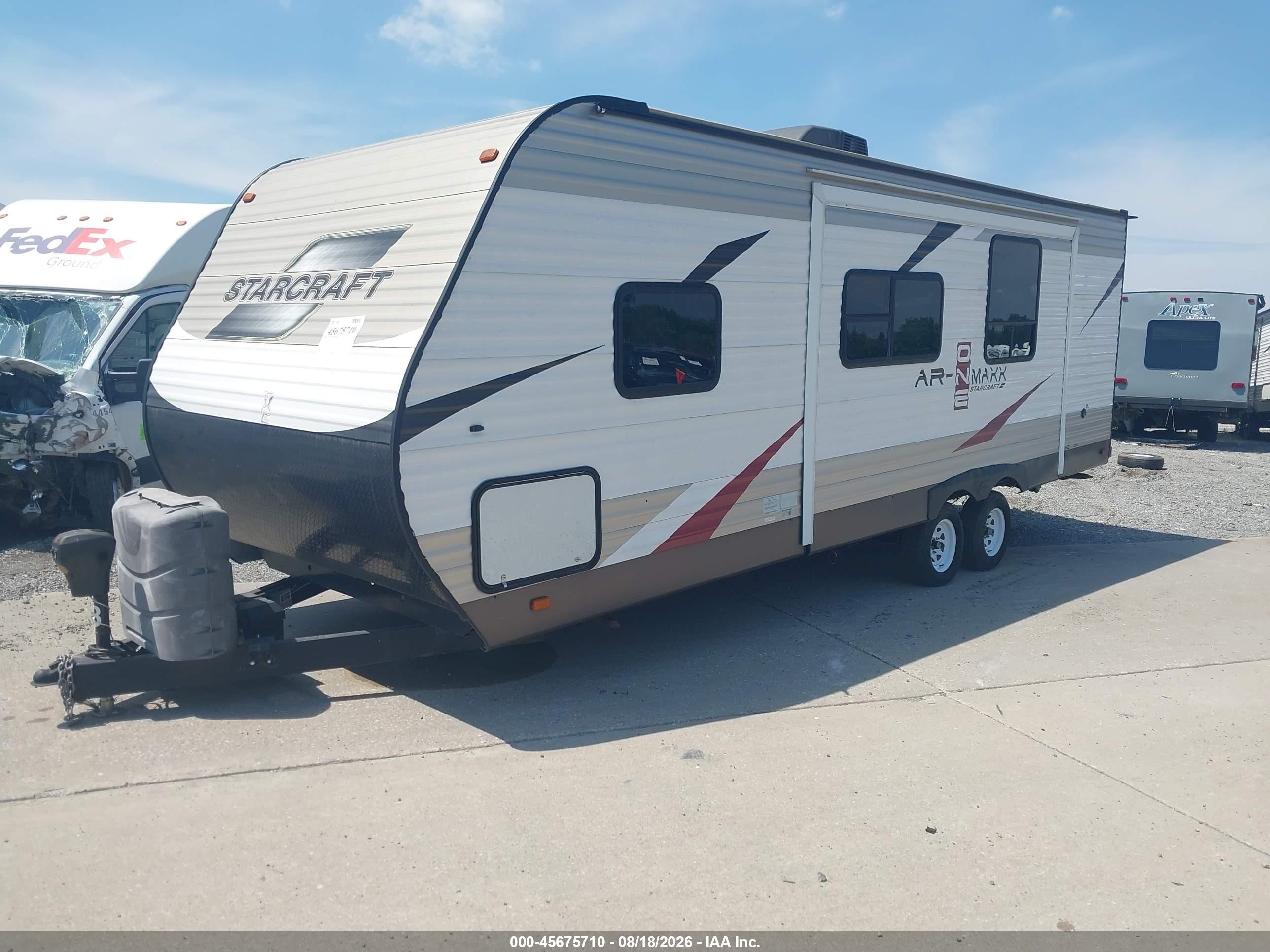2016 Starcraft Ar-One VIN 1SABS0BN5G28X5093 IAAI salvage auction — Water/Flood, Junk (Illinois), sold $1,800 on 2026-09-21 (photo 2)