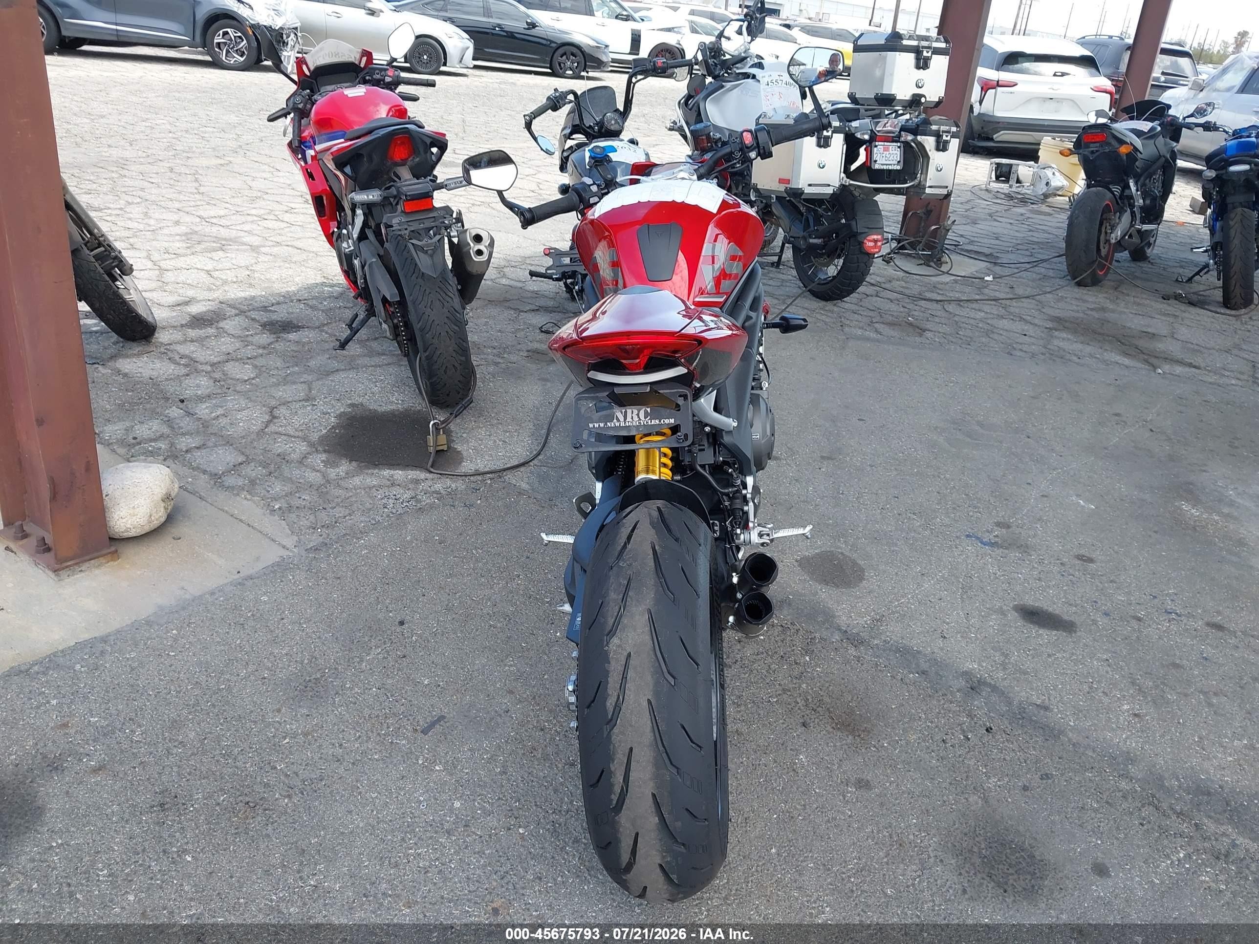 2024 Triumph Motorcycle Speed Triple VIN SMTP01ST0RTBP7983 IAAI salvage auction — Front End, Salvage (California), sold $6,550 on 2026-09-16 (photo 6)