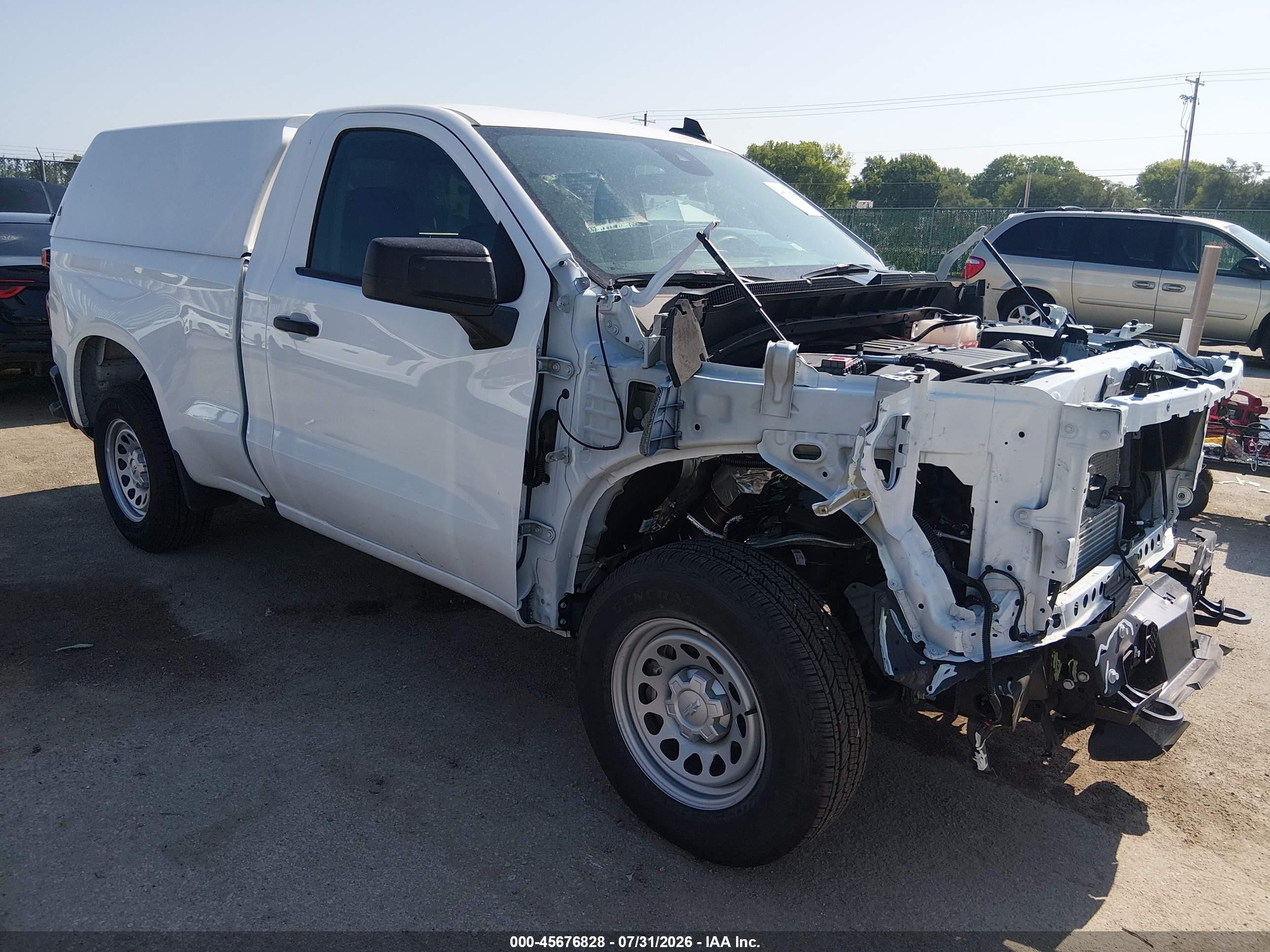 2026 Chevrolet Silverado 1500 VIN 3GCNAAEK5TG236100 — IAAI salvage auction photo
