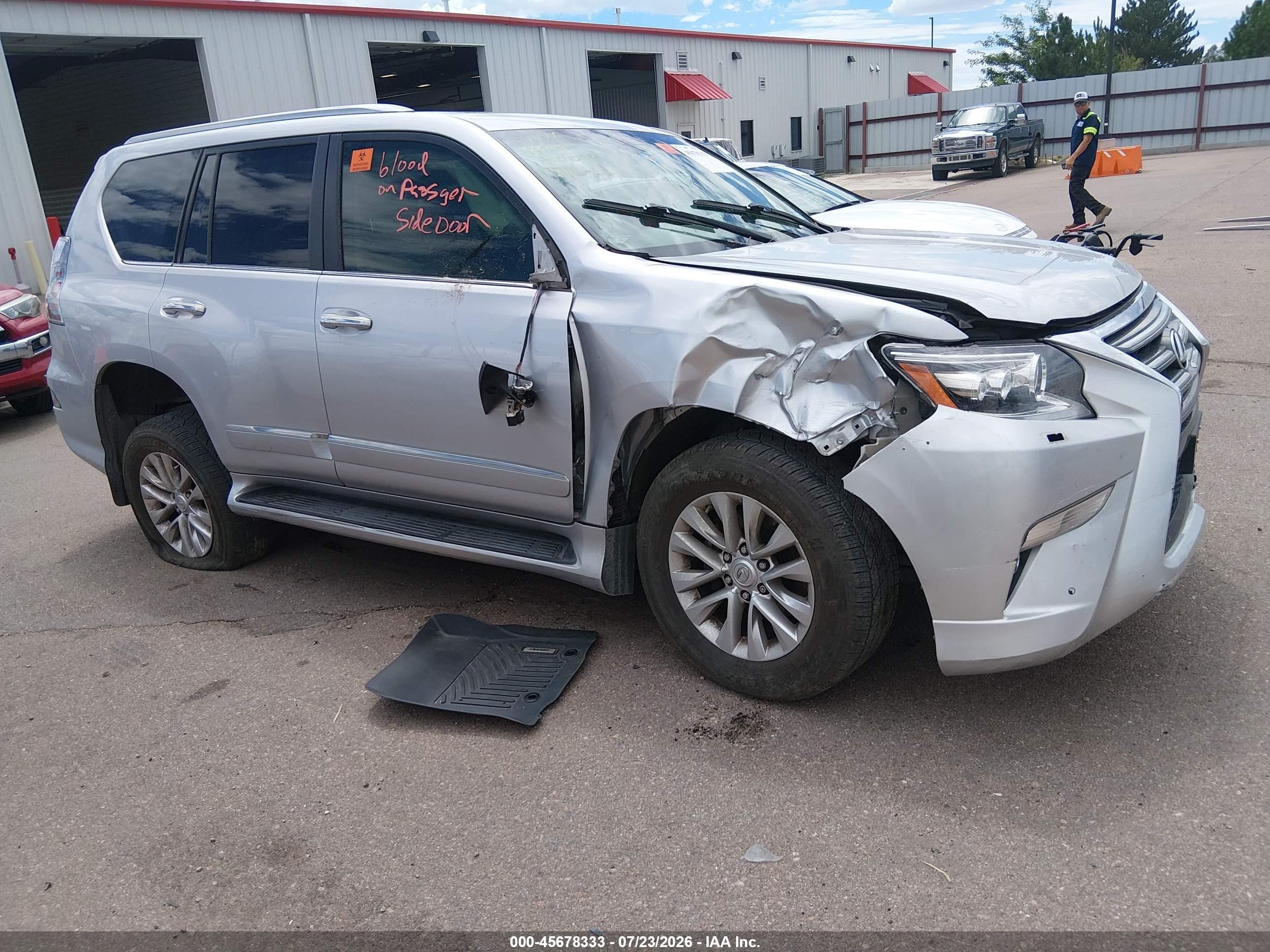 2017 Lexus GX 460 VIN JTJBM7FXXH5181162 — IAAI salvage auction photo